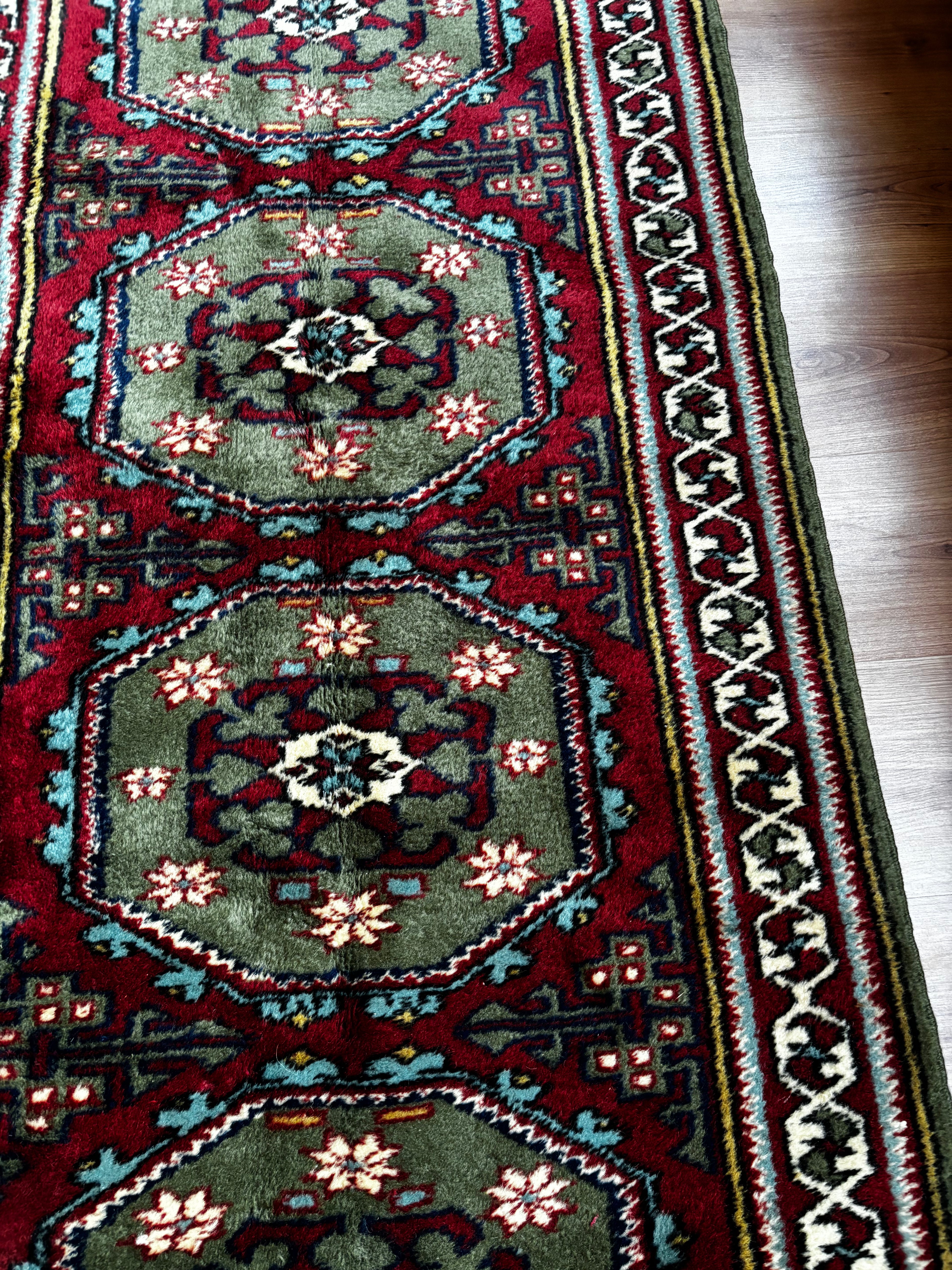 Manisa Kula Runner Rug – Terracotta · 87 × 347 cm