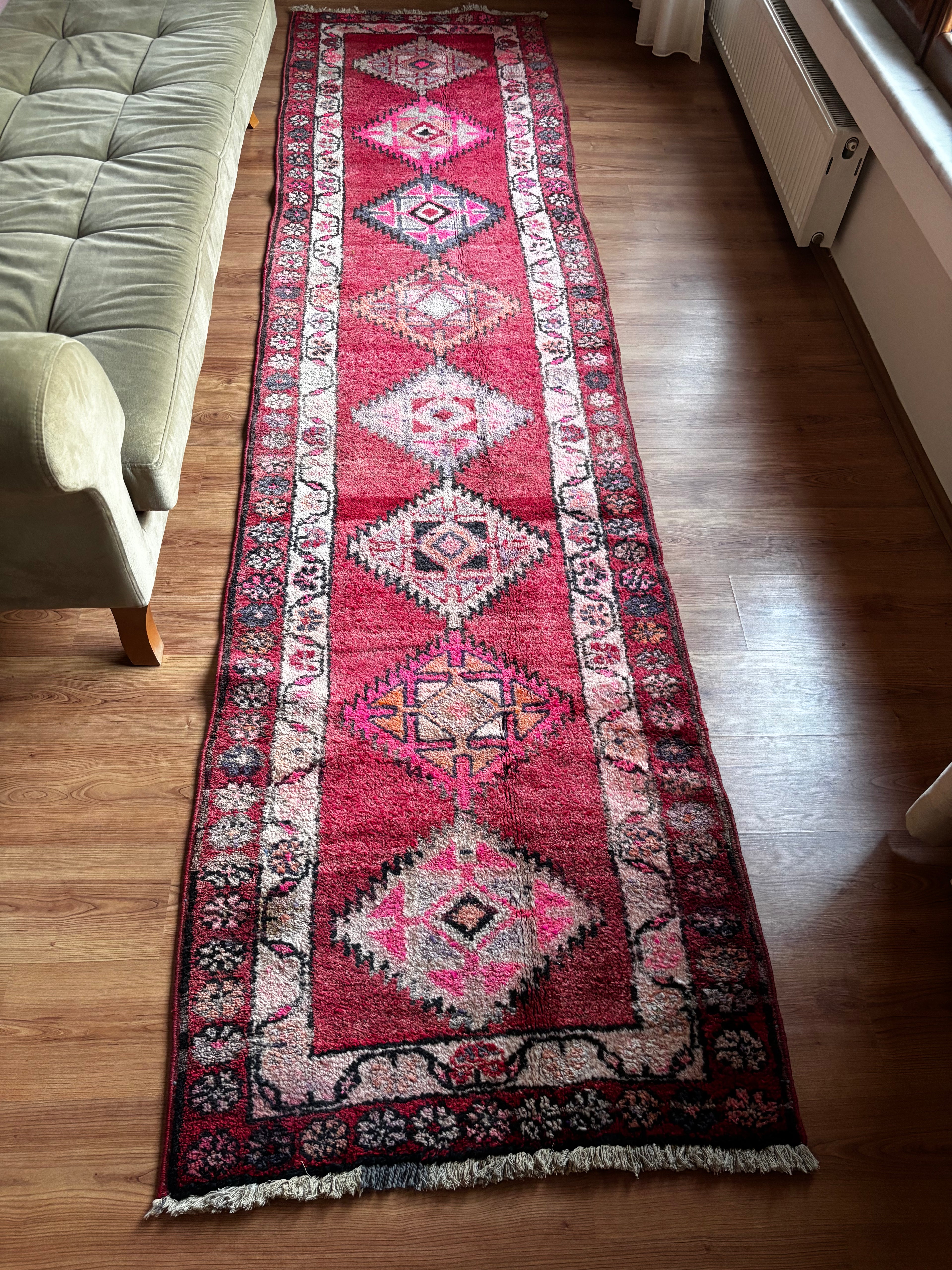 89 × 378 cm | Handmade Turkish Vintage Runner