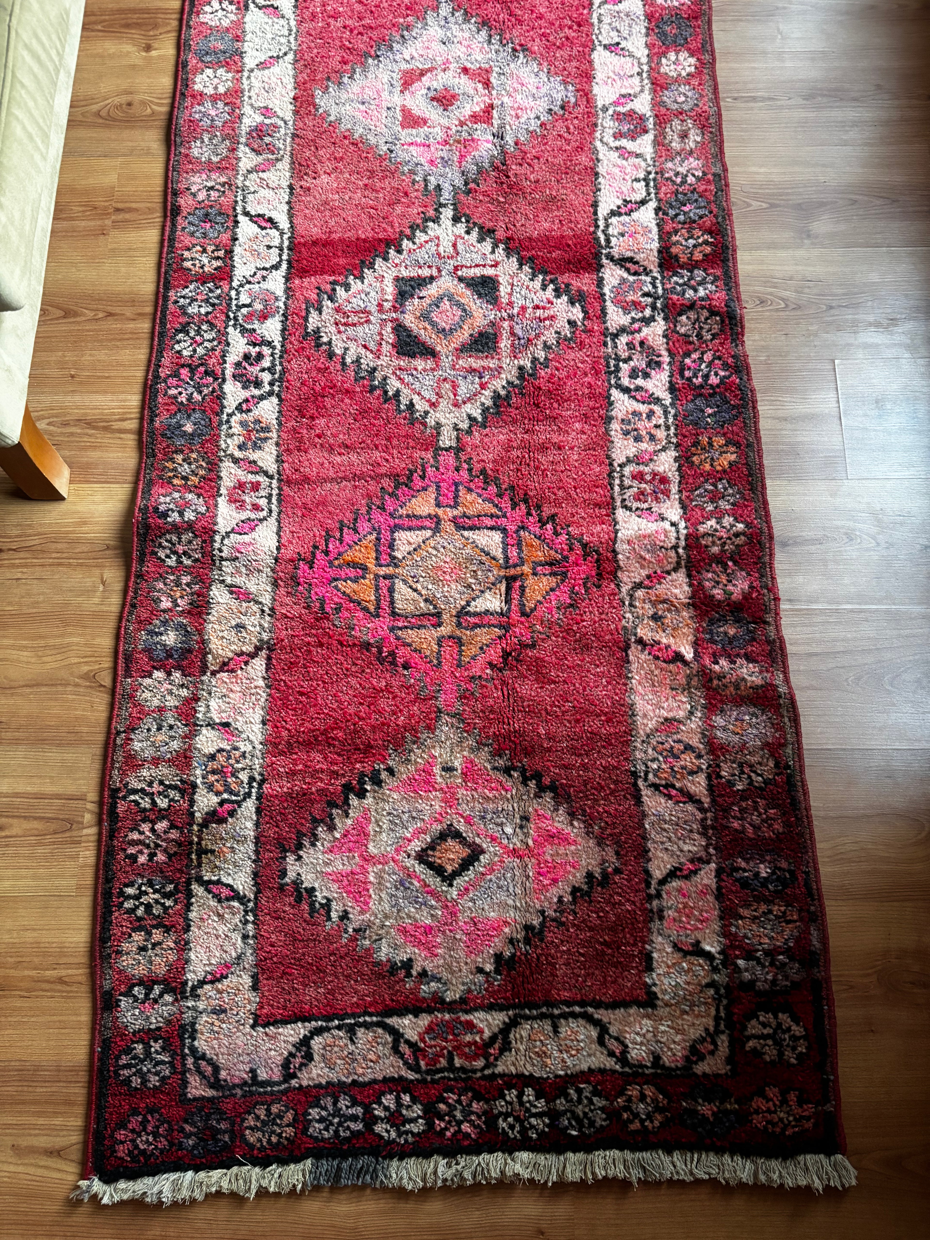 Turkish Vintage Runner Rug – Red · 89 × 378 cm