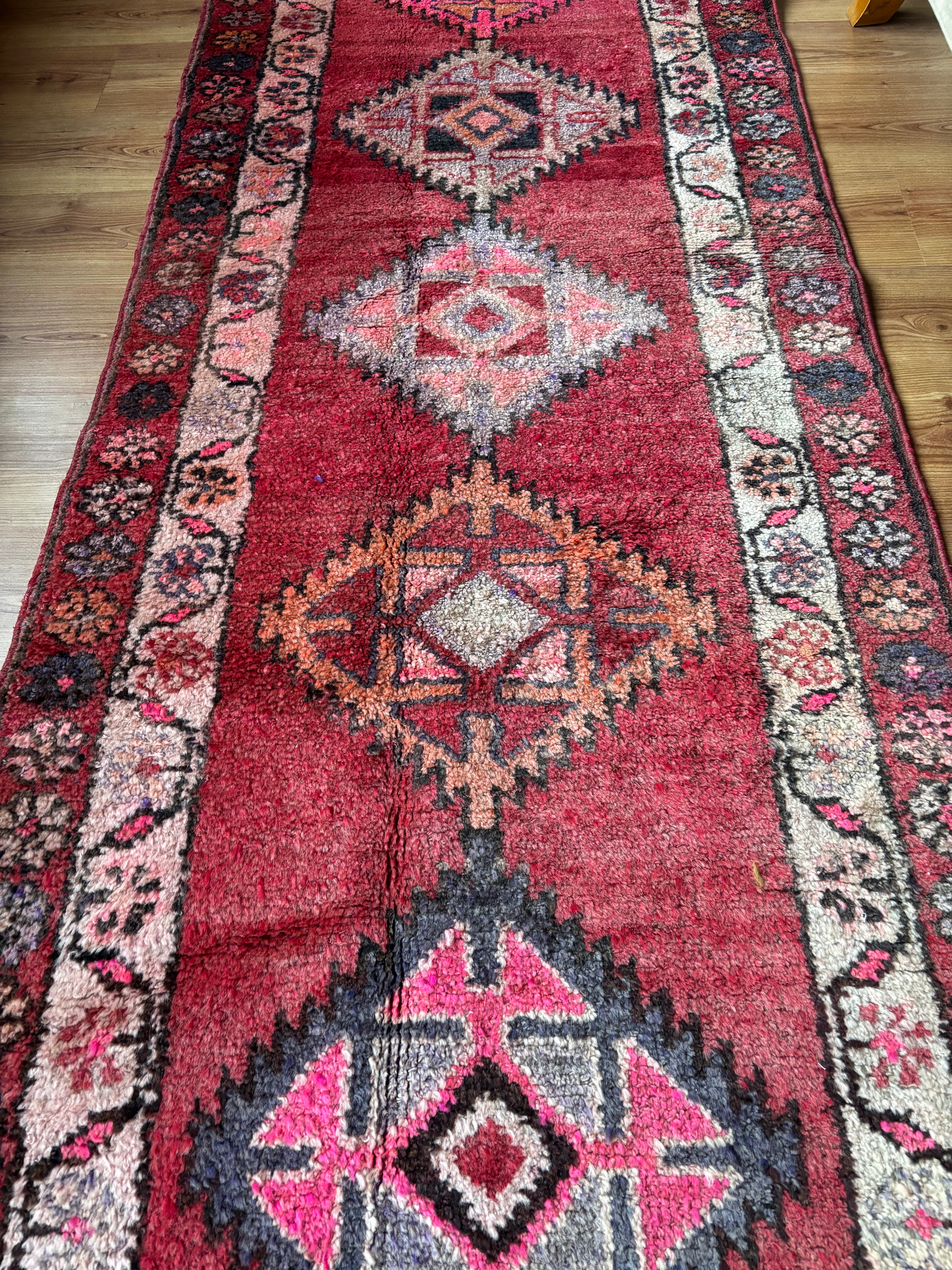 Turkish Vintage Runner Rug – Red · 89 × 378 cm