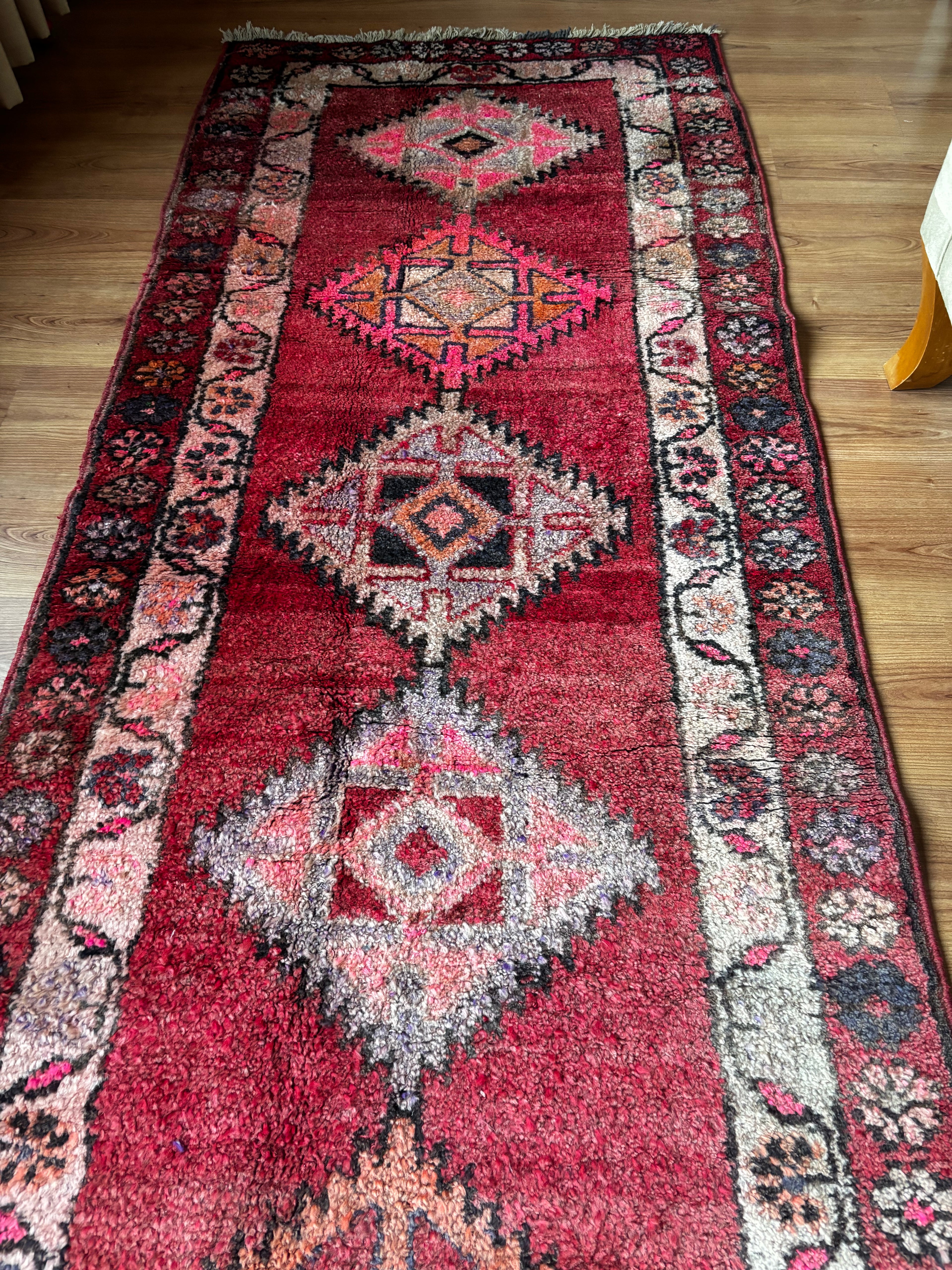 Turkish Vintage Runner Rug – Red · 89 × 378 cm