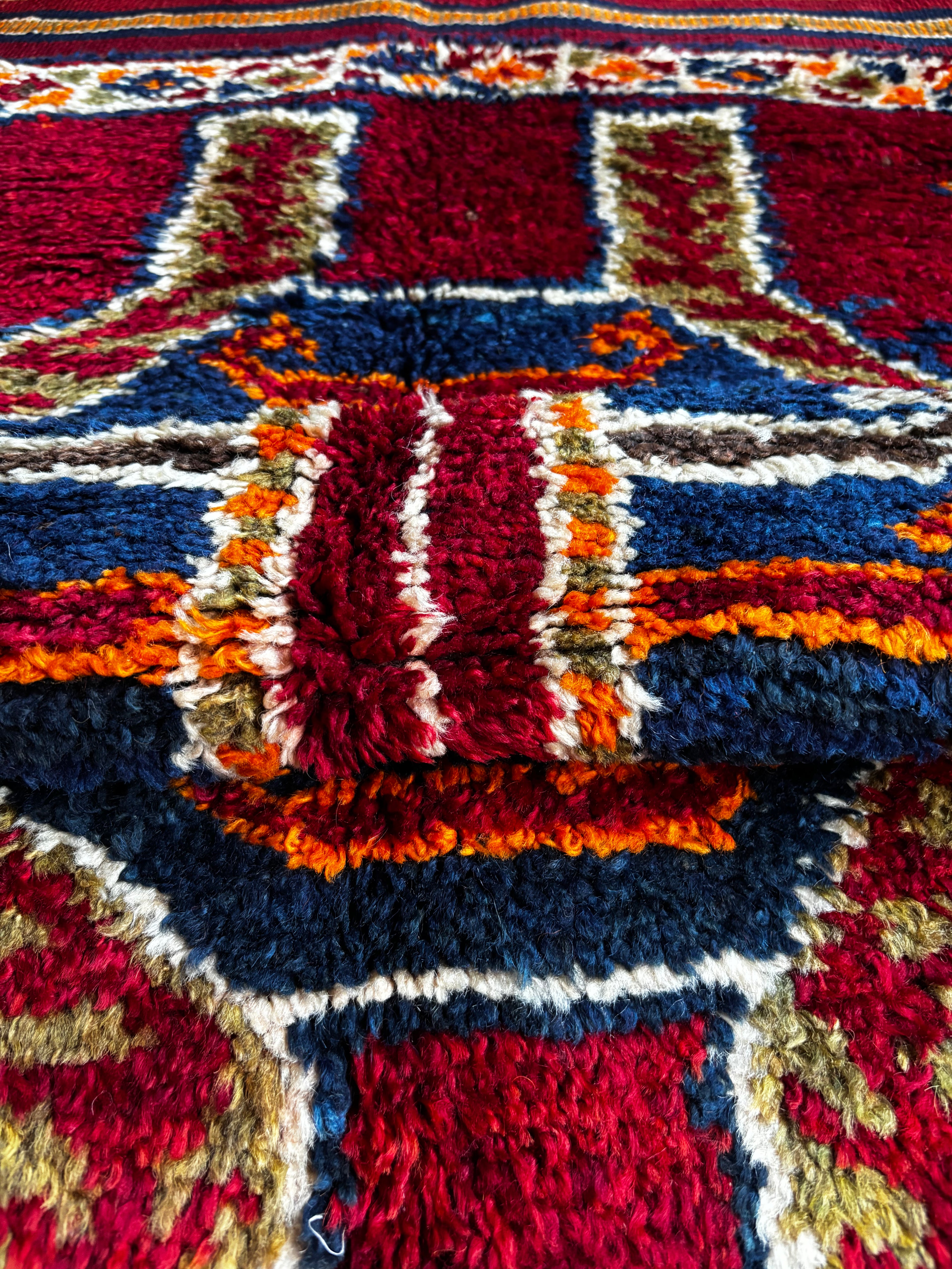 120 × 305 cm | Handmade Vintage Herki Wool Runner