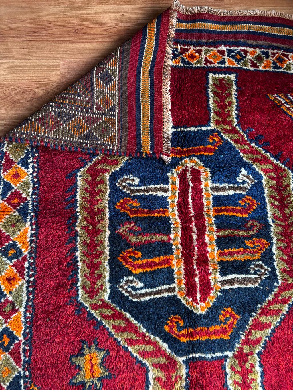 120 × 305 cm | Handmade Vintage Herki Wool Runner
