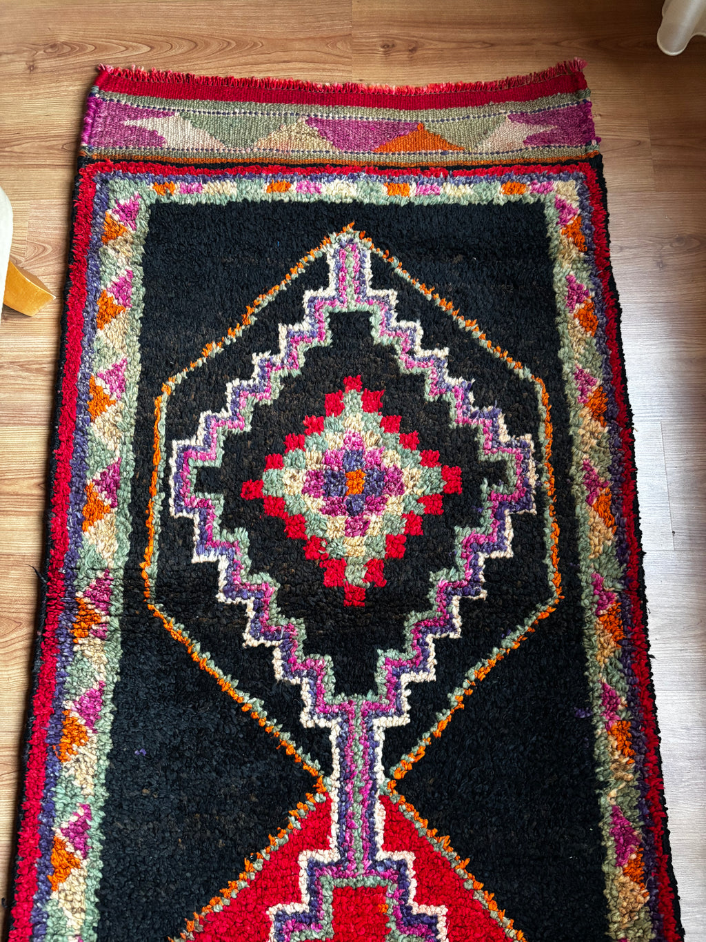 87 × 300 cm | Handmade Vintage Herki Wool Runner