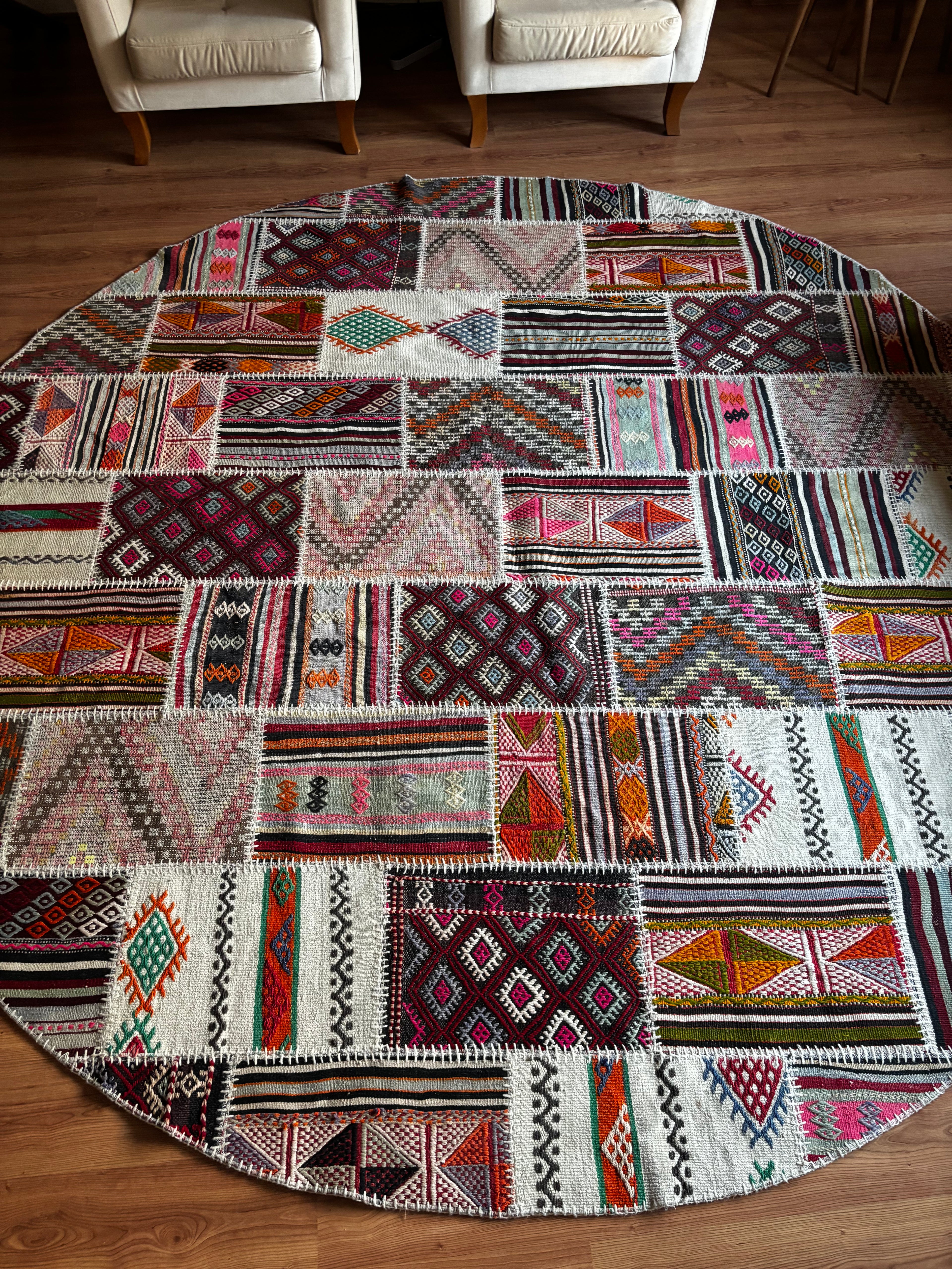 305 × 305 cm | Handmade Turkish Wool Patchwork Kilim | One-of-a-Kind