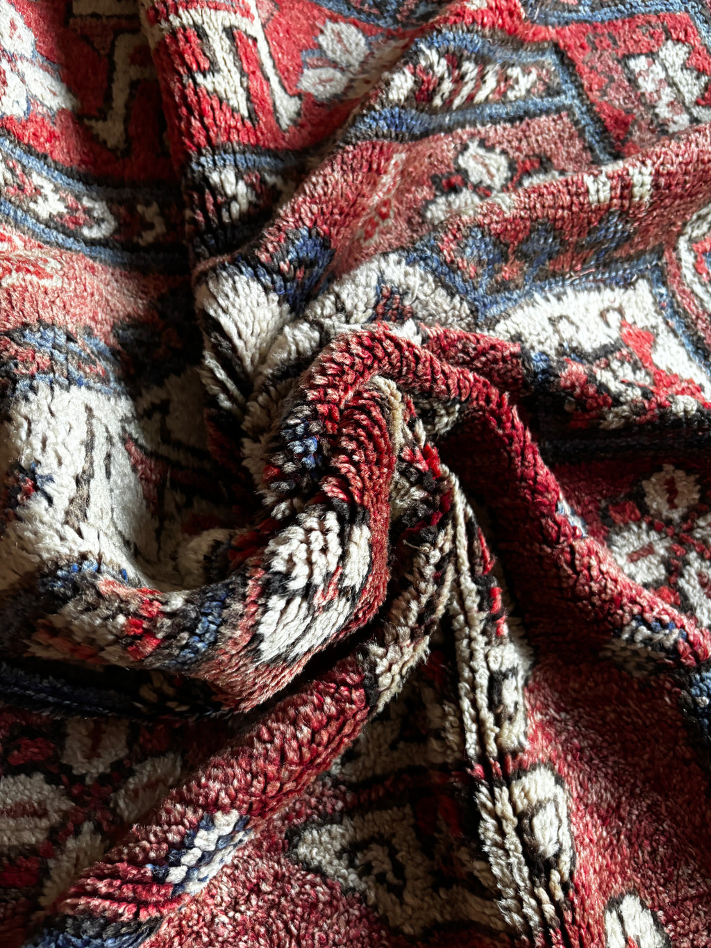 188 × 257 cm | 100+ Year Old Antique Ayvacık Rug | Handmade Turkish Wool Rug