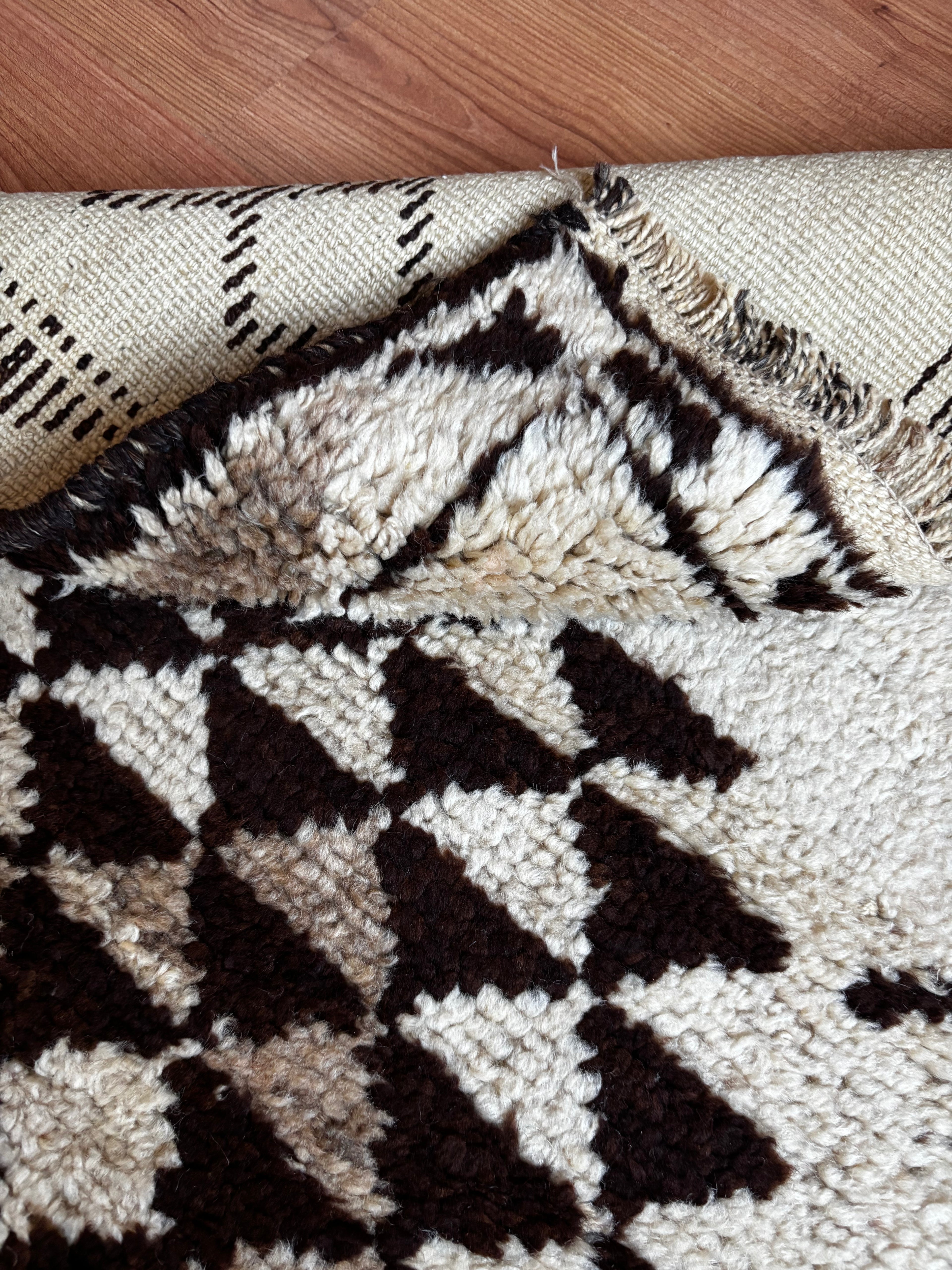 88 × 390 cm | Handmade Herki Tribal Runner Rug