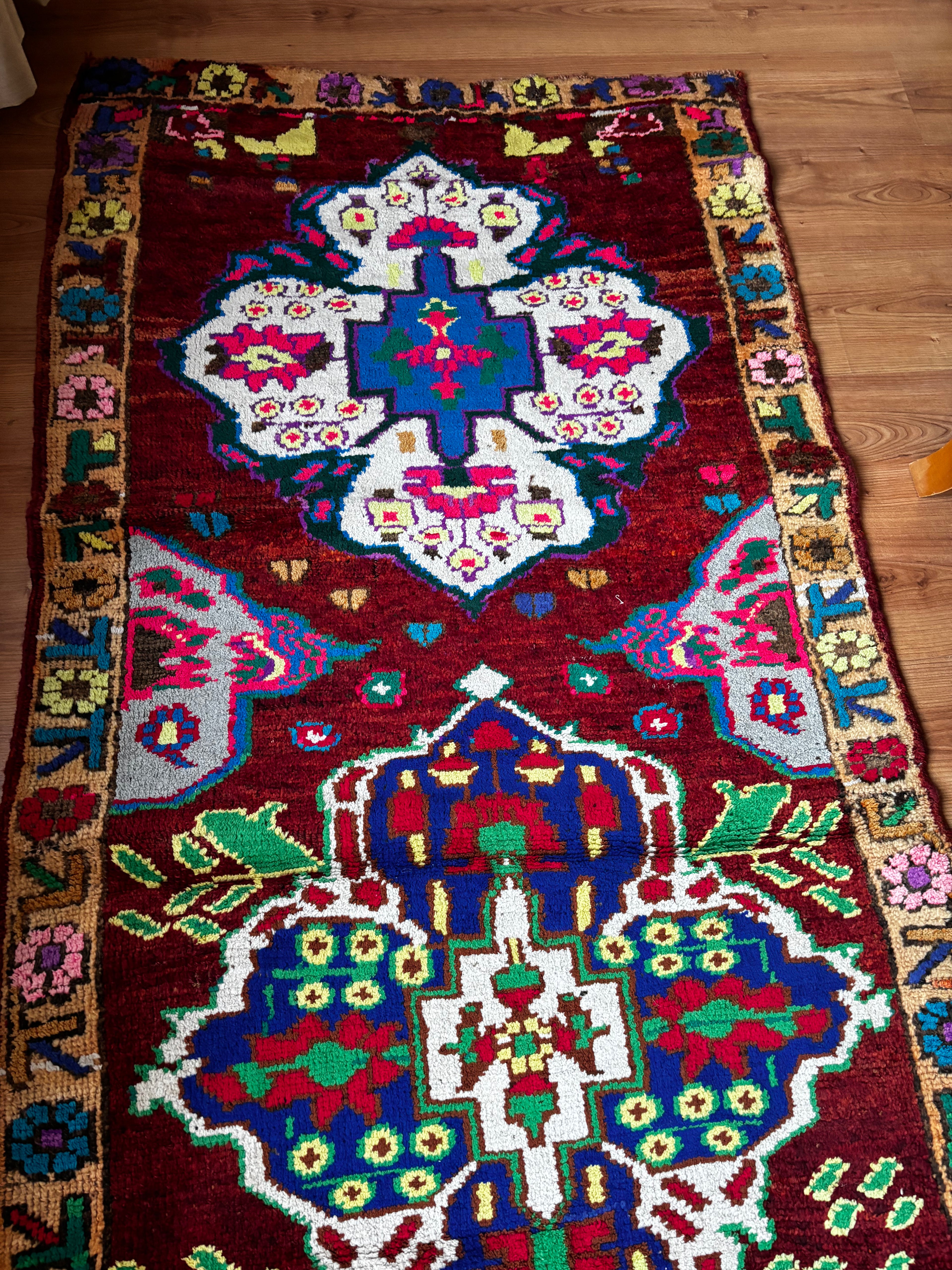 Herki Tribal Runner Rug – Burgundy · 96 × 337 cm