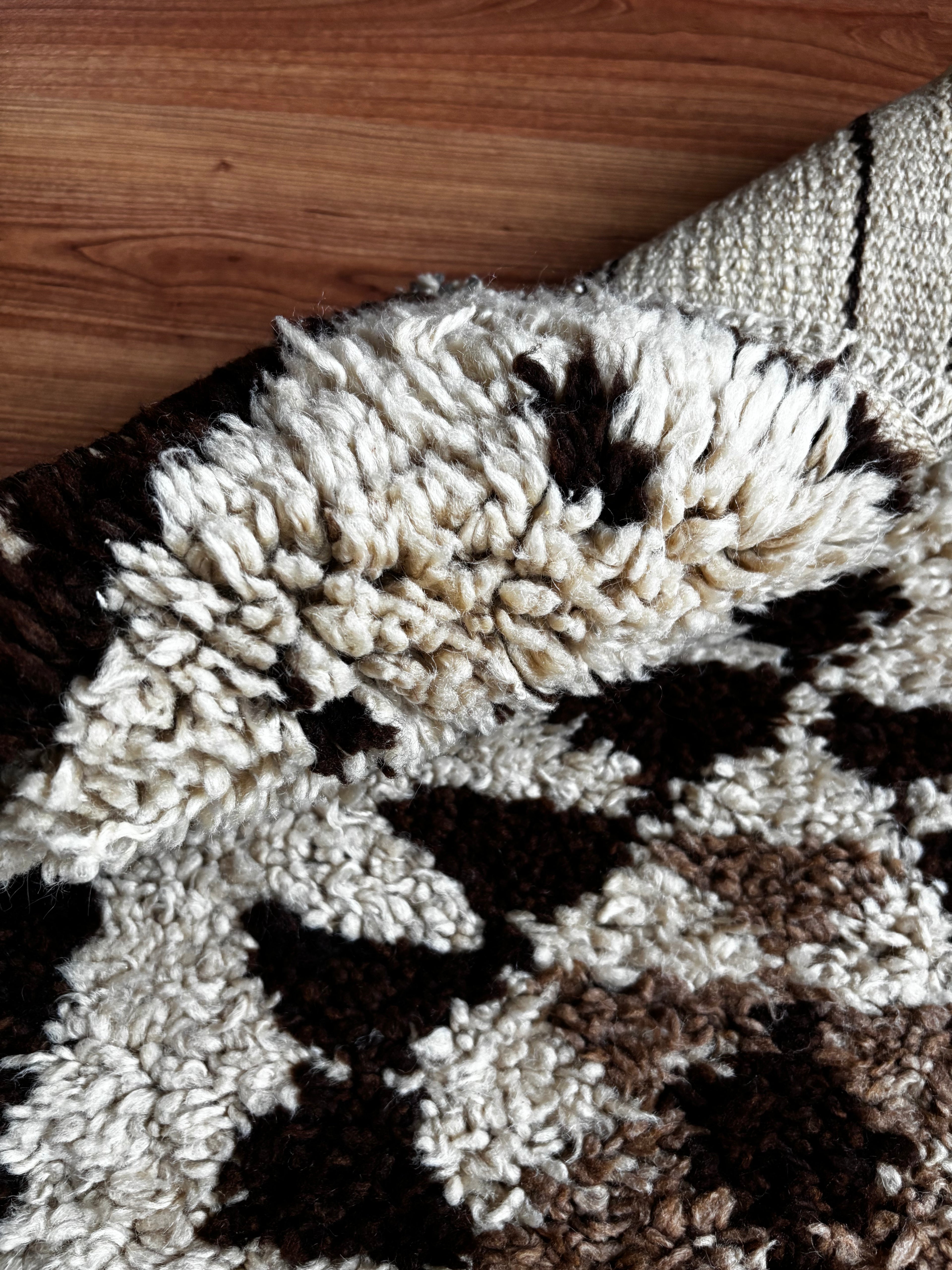 Herki Tribal Runner Rug – Ivory · 80 × 320 cm