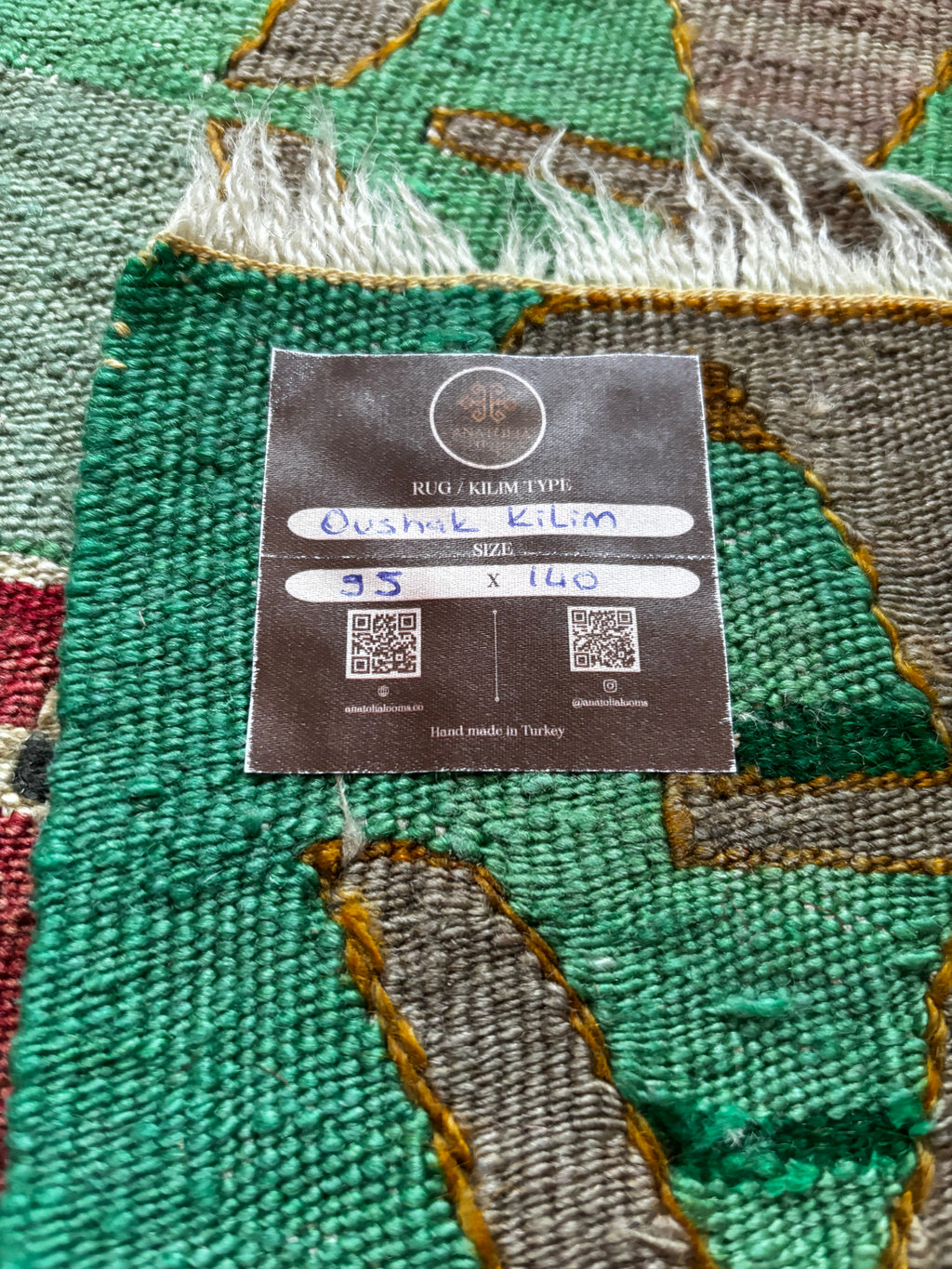 95 × 140 cm Vintage Uşak Kilim – Handmade Turkish Wool Carpet