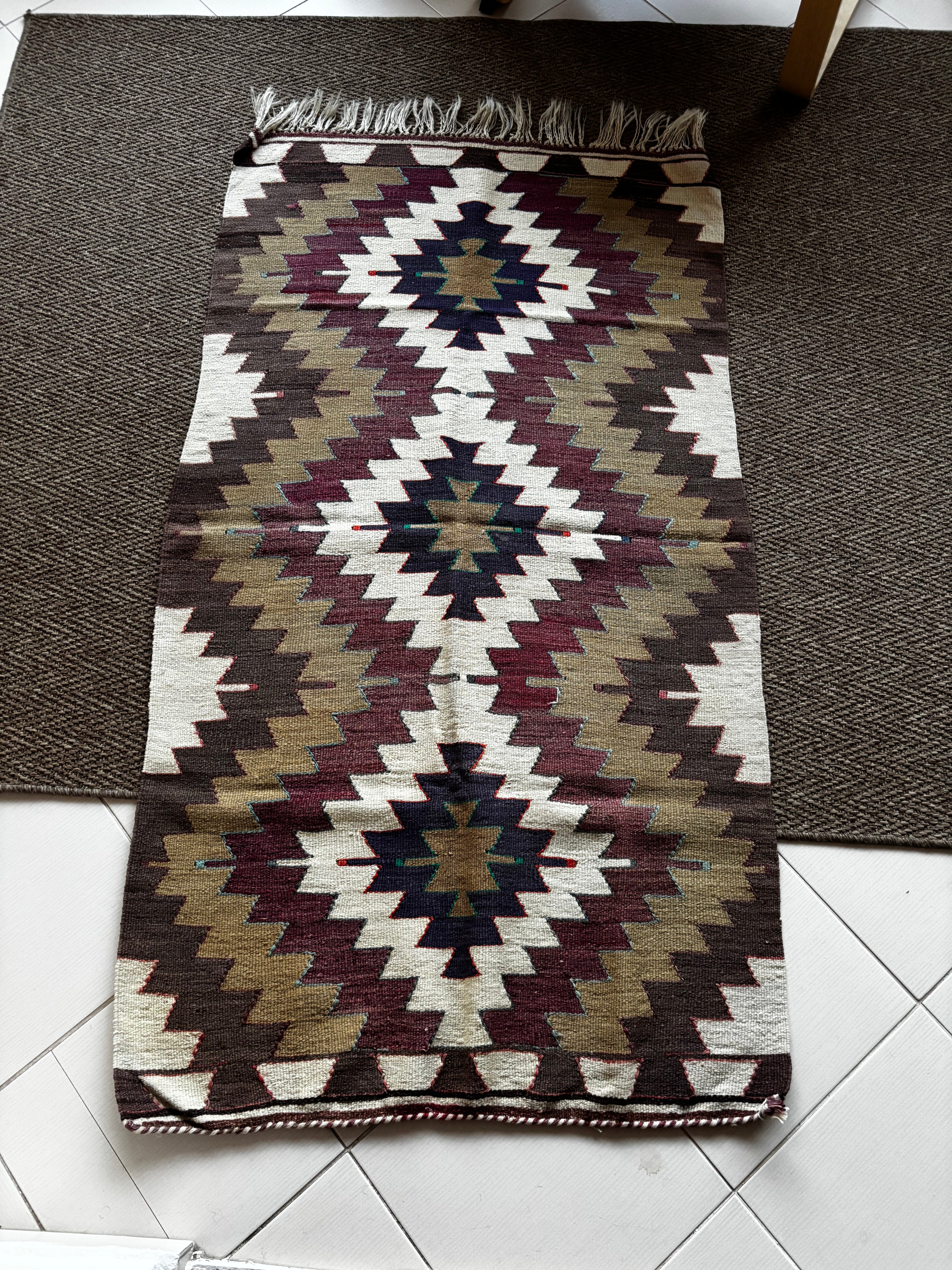 90 × 160 cm Vintage Antalya Kilim – Handmade Turkish Wool Carpet
