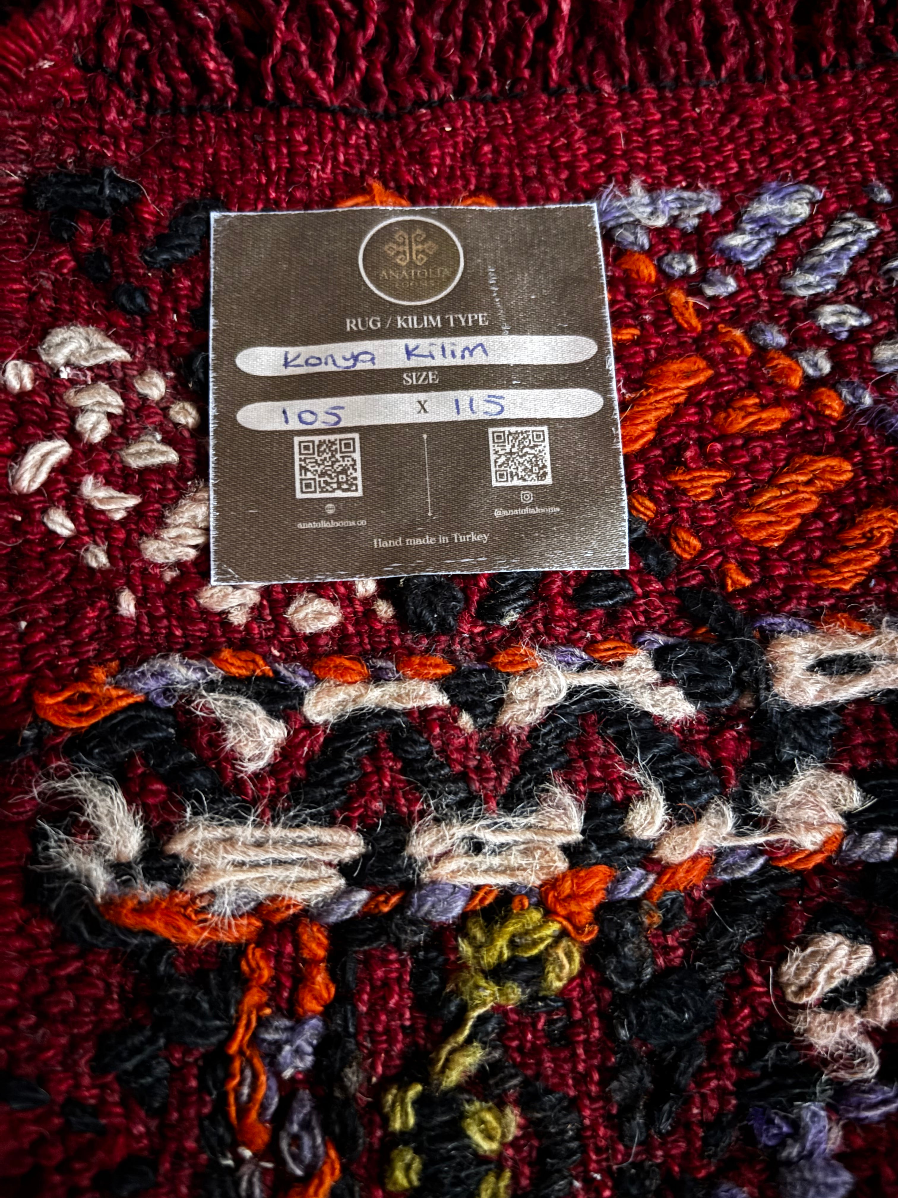 105 × 115 cm Vintage Konya Kilim – Handmade Turkish Wool Carpet