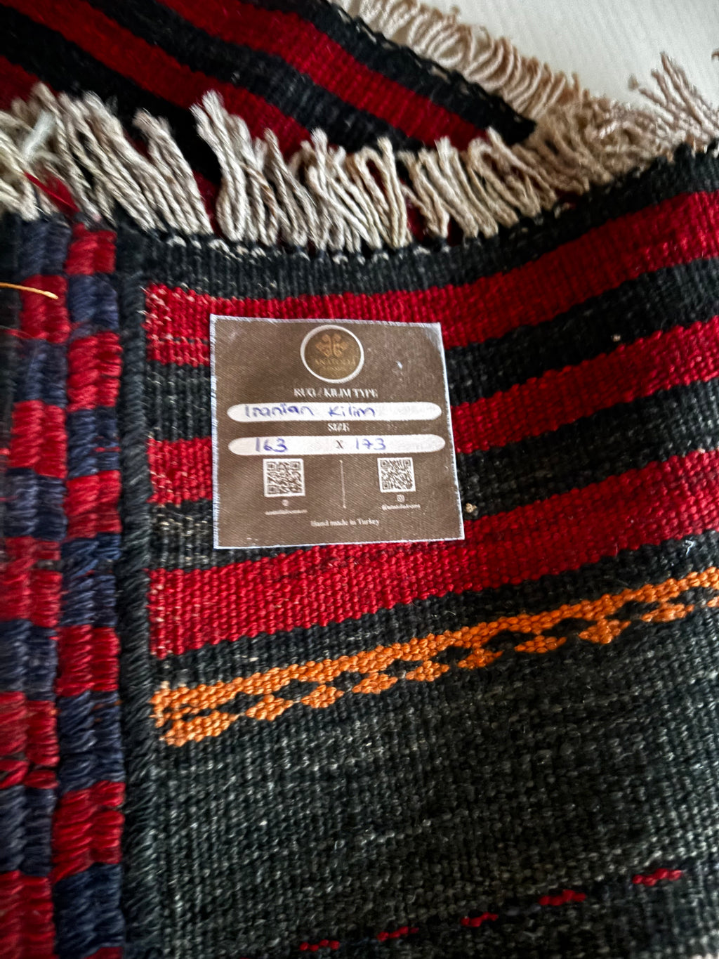 163 × 173 cm Vintage Persian Kilim – Handmade Wool Carpet