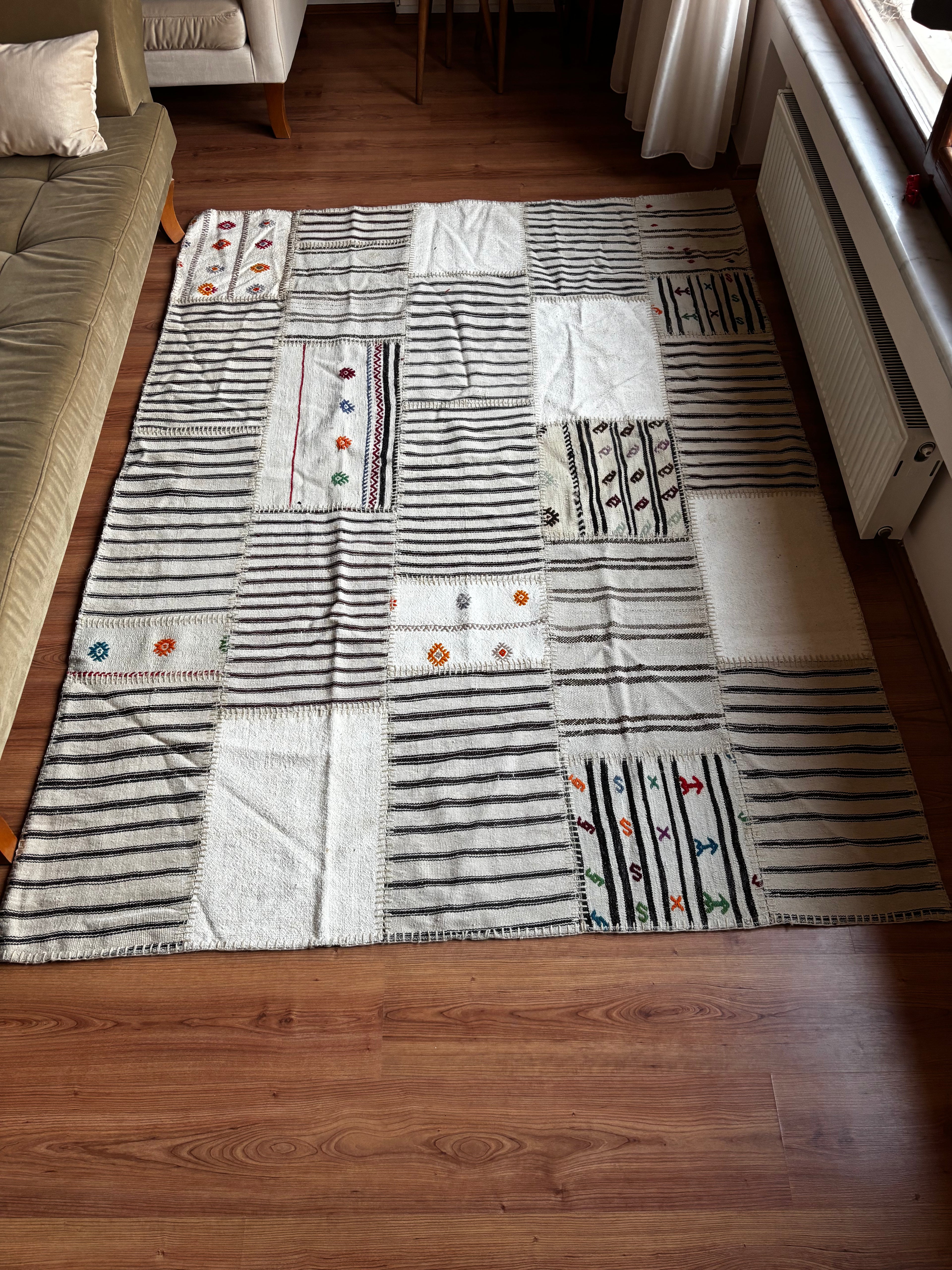 170 × 240 cm | Handmade Patchwork Wool Kilim