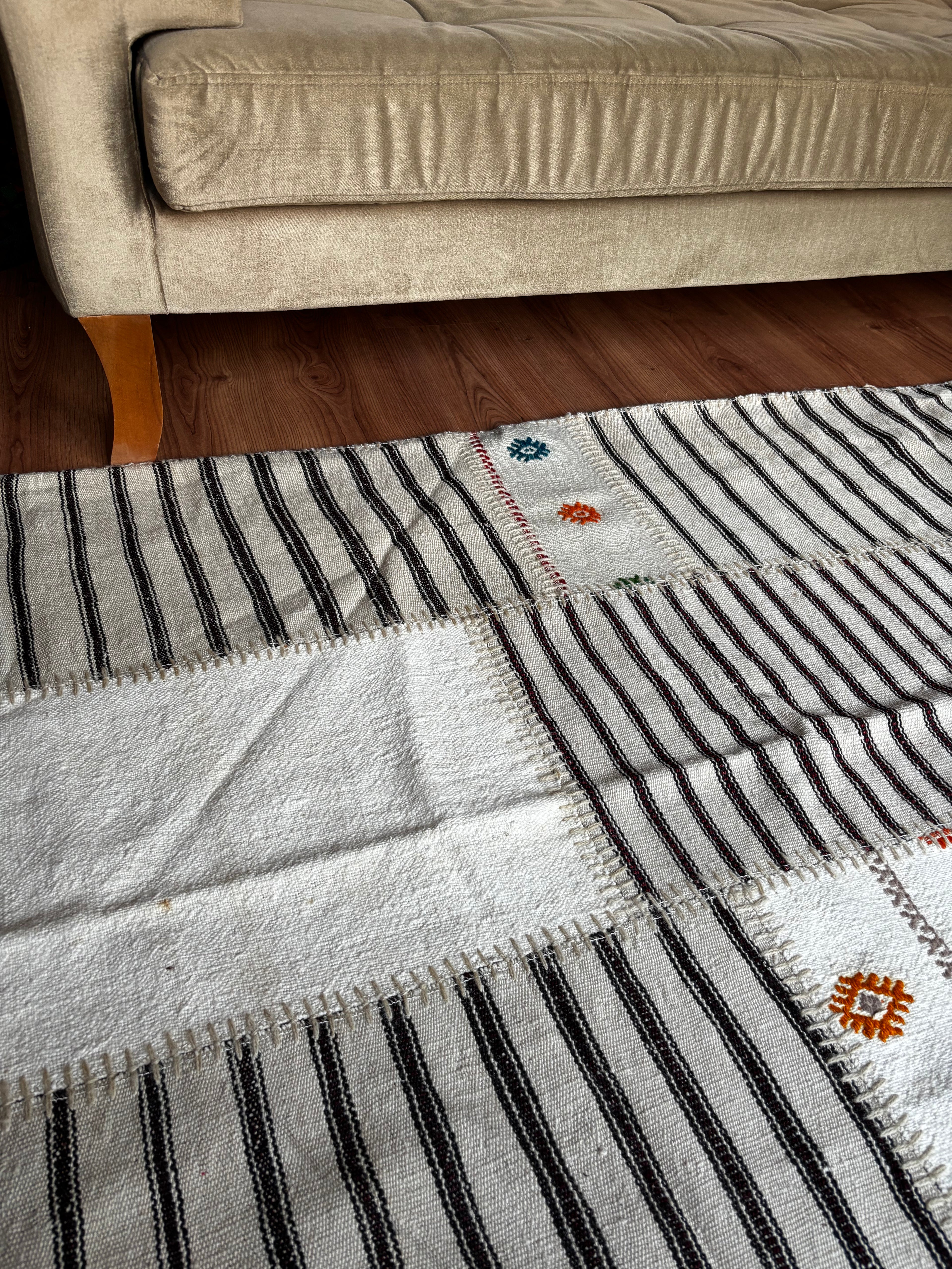 170 × 240 cm | Handmade Patchwork Wool Kilim