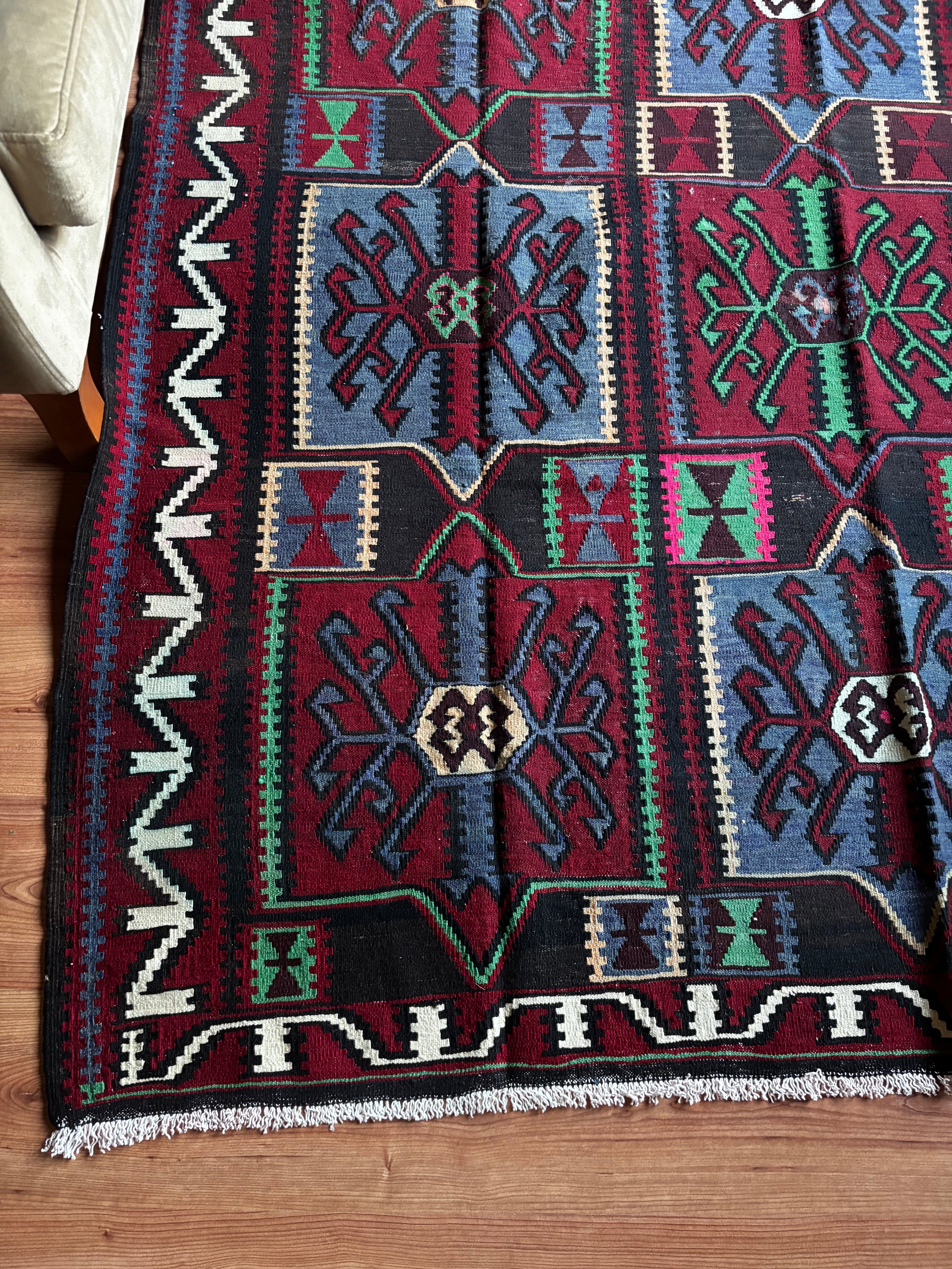 320 × 185 cm - Daghestan Kuba Kilim