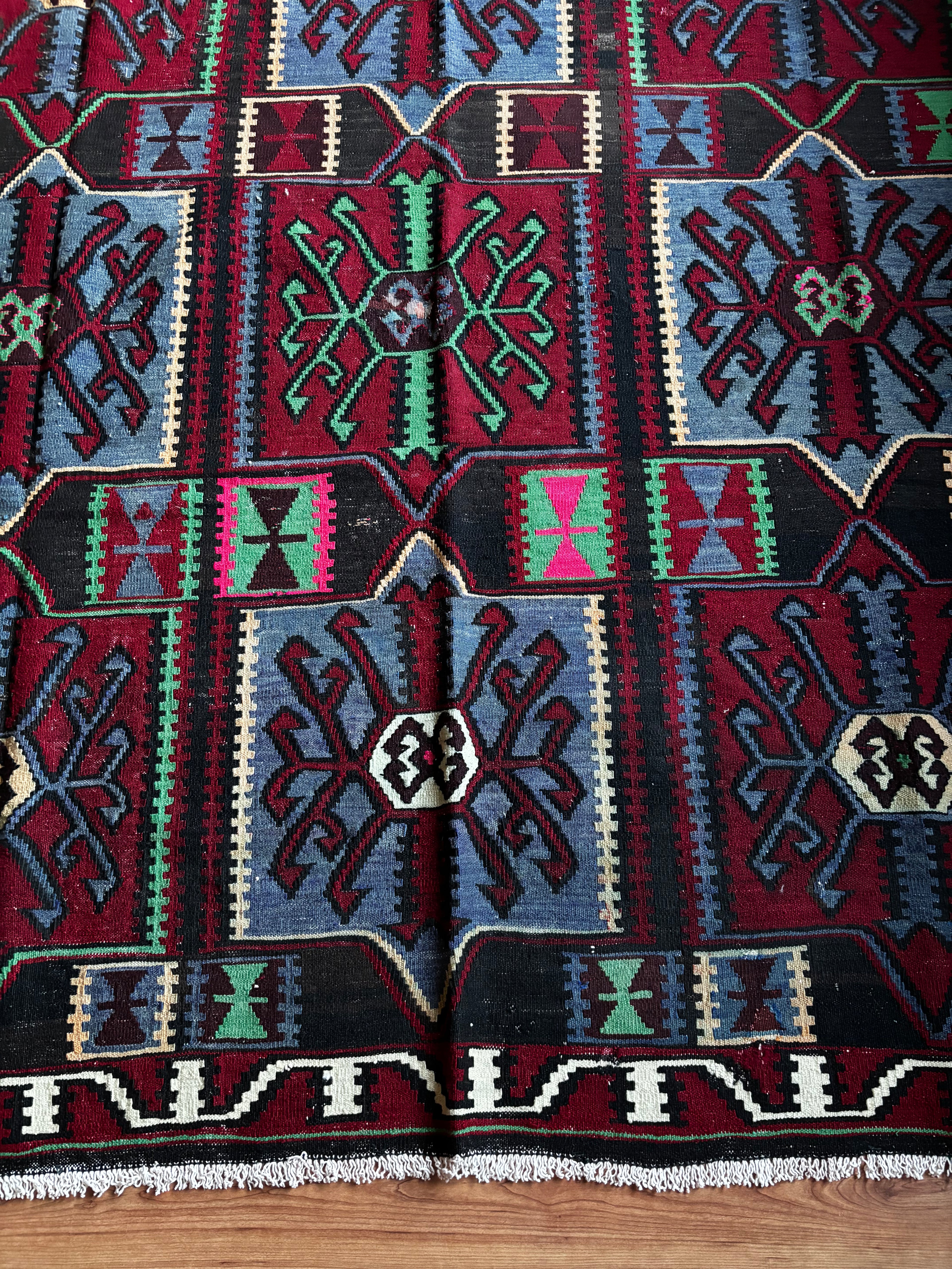 320 × 185 cm - Daghestan Kuba Kilim