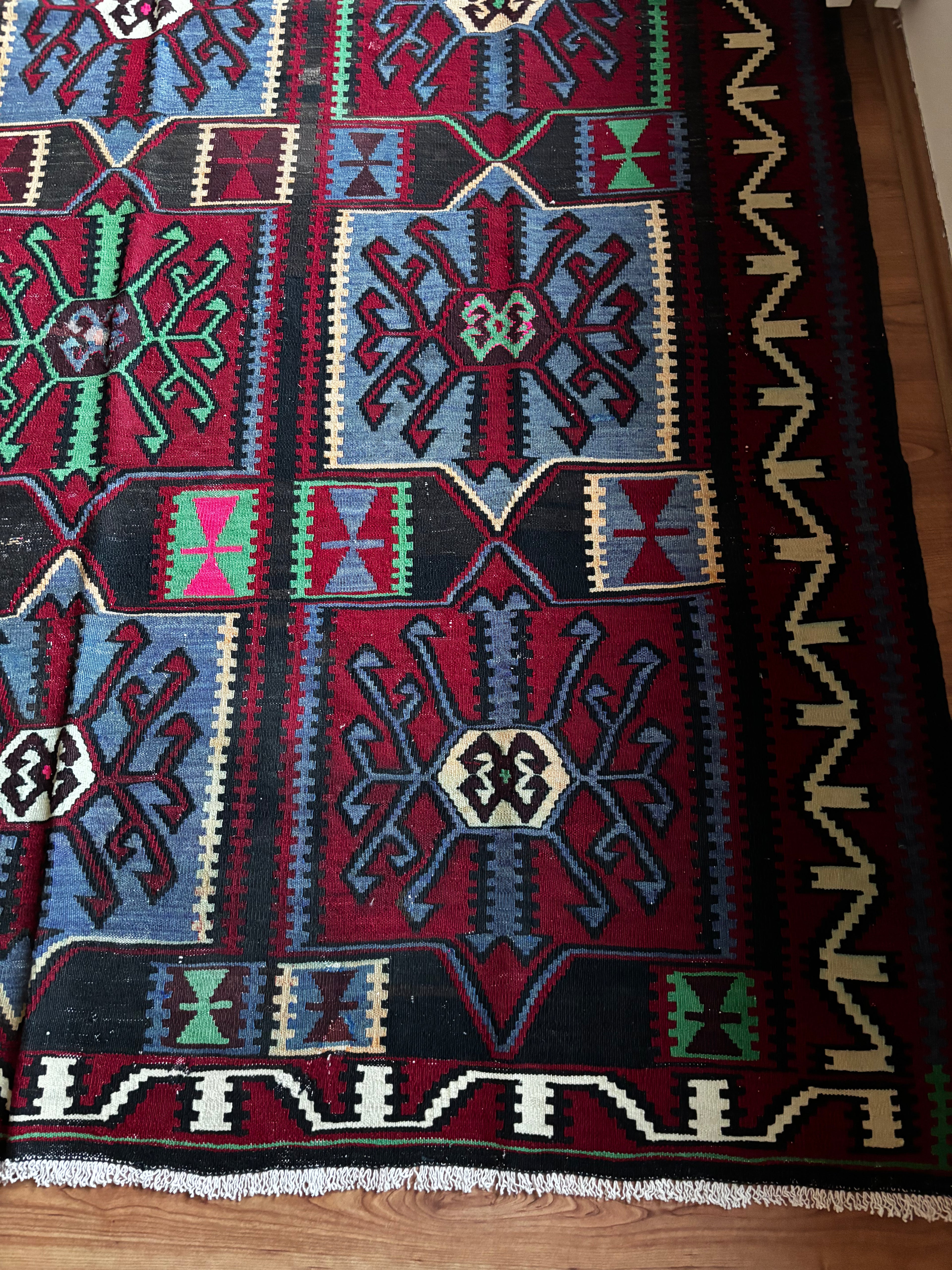 320 × 185 cm - Daghestan Kuba Kilim