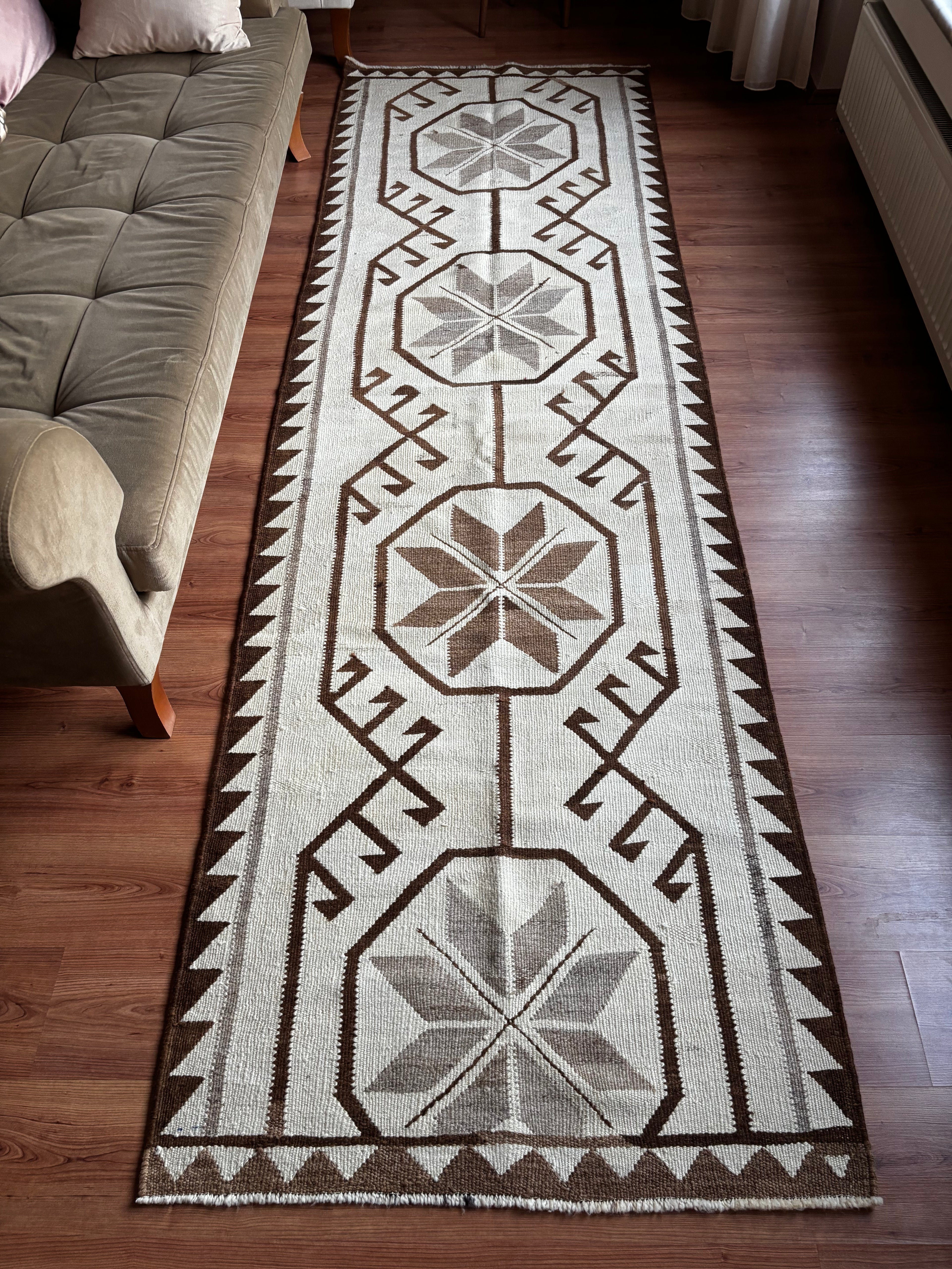 100 × 335 cm | Handmade Anatolian Herki Kilim Runner