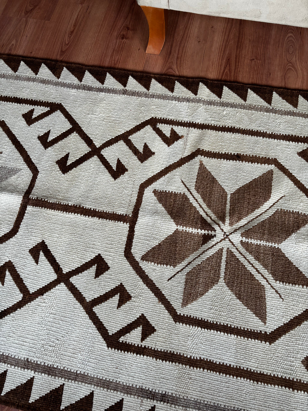 100 × 335 cm | Handmade Anatolian Herki Kilim Runner