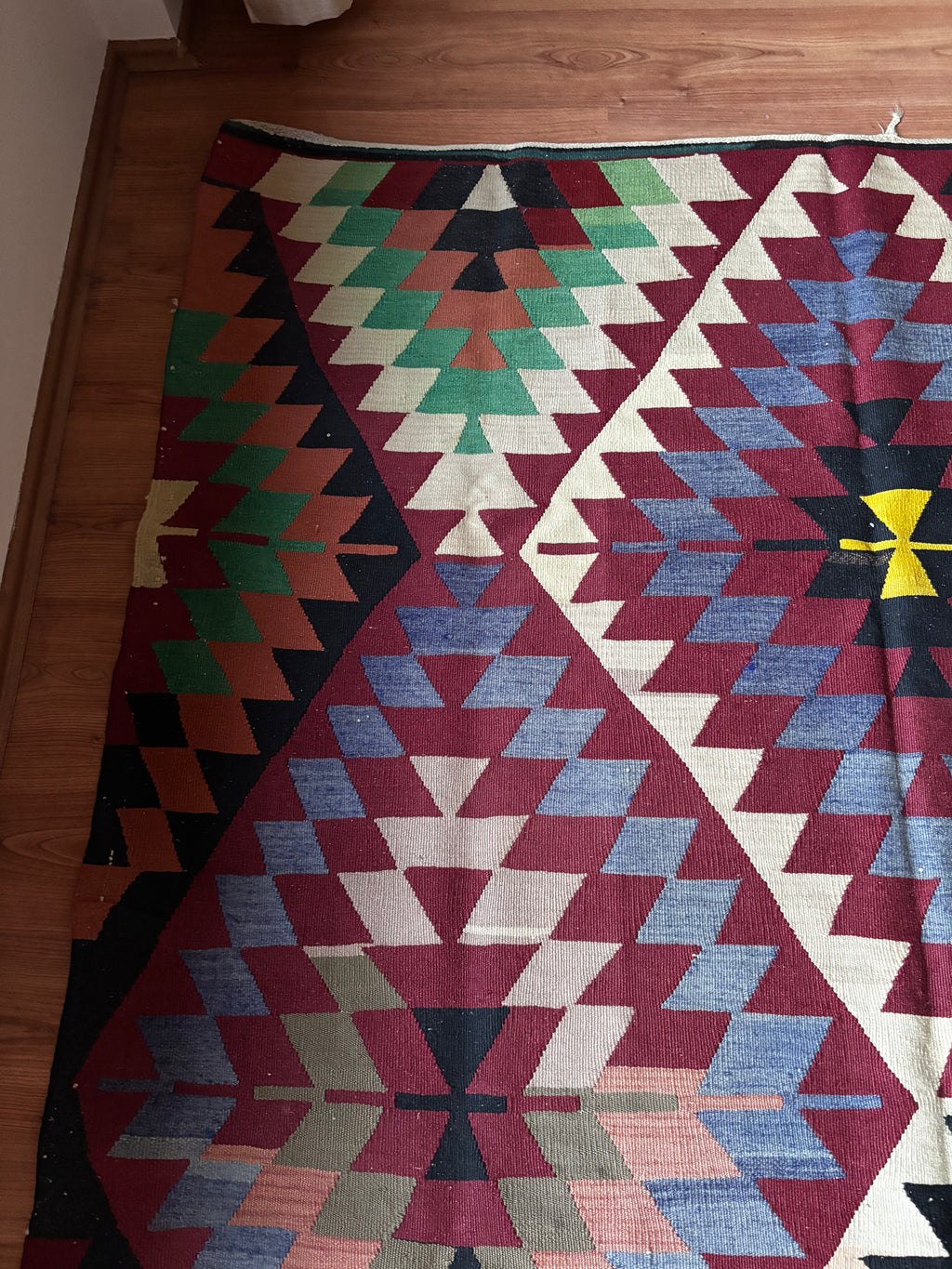 175 × 345 cm | Handmade Uşak Kelle Boyu Wool Kilim