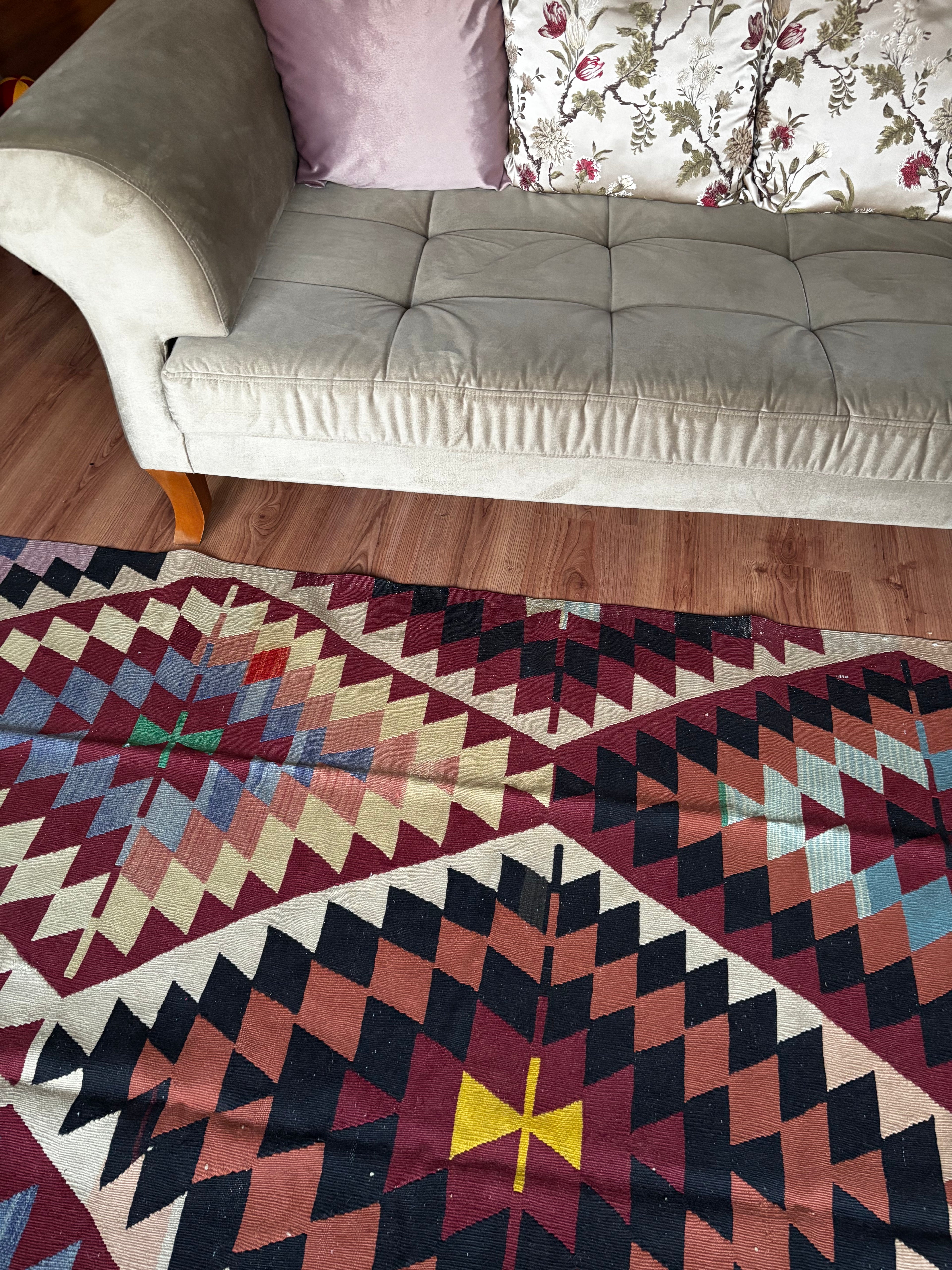 175 × 345 cm | Handmade Uşak Kelle Boyu Wool Kilim