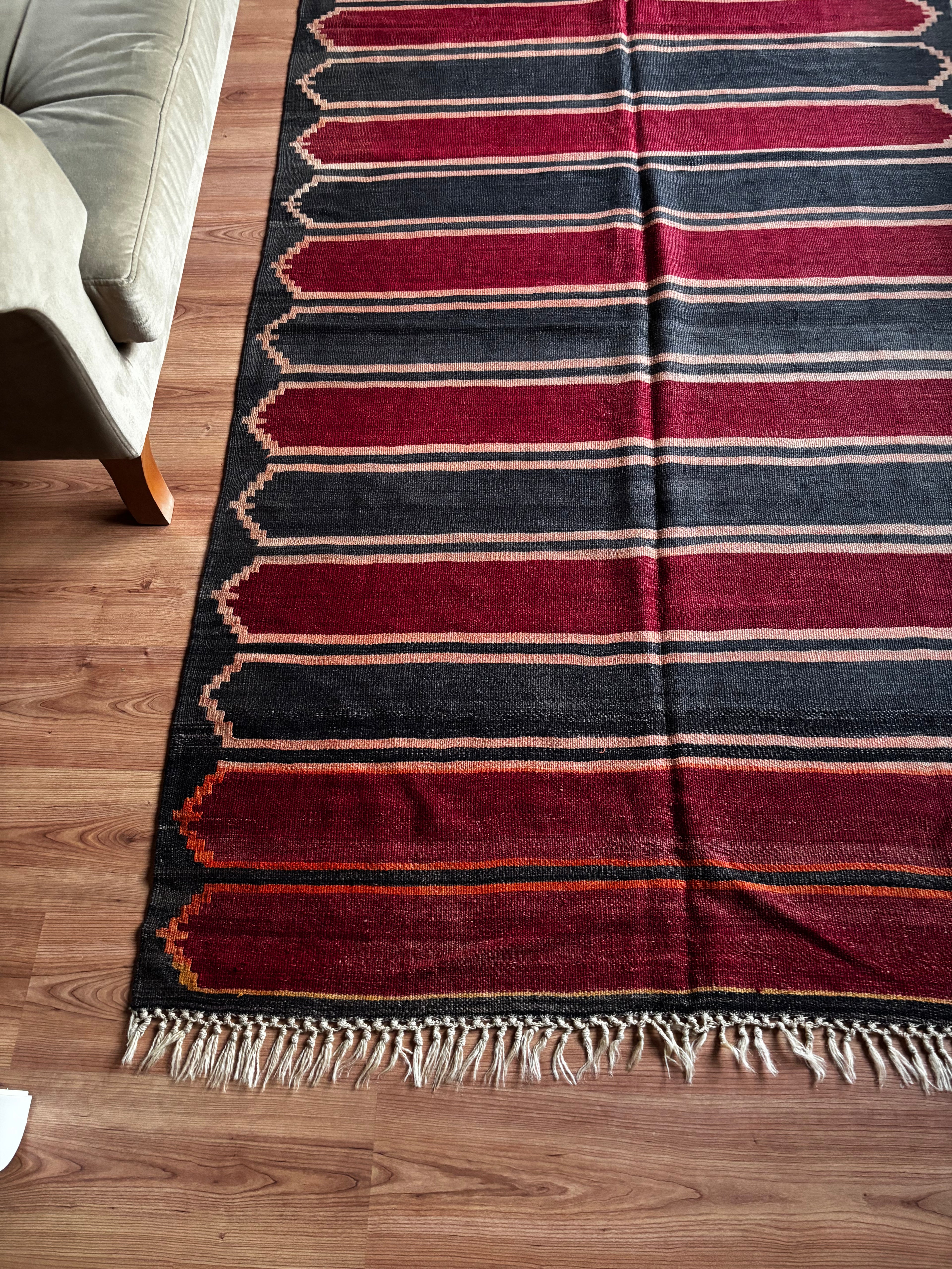135 × 350 cm | Handmade Sivas Wool Runner Kilim
