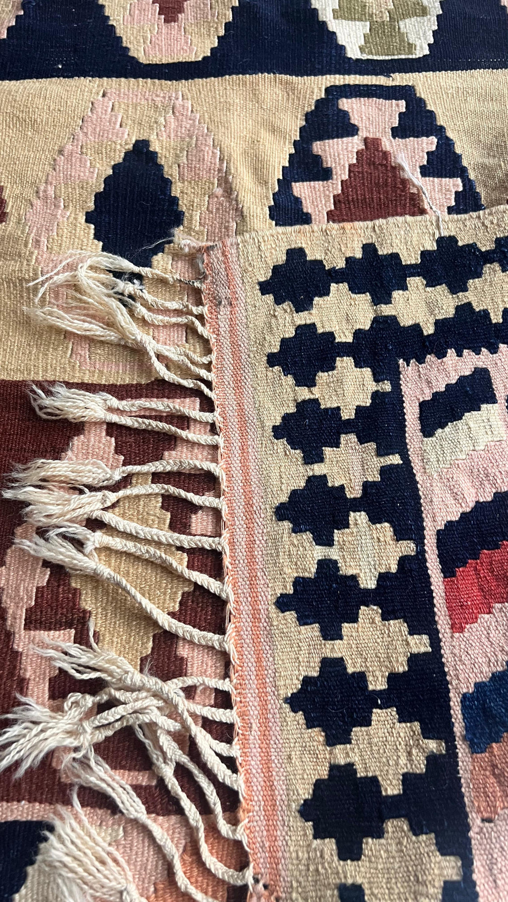 Handmade Turkish Denizli Kilim – 124 × 234 cm