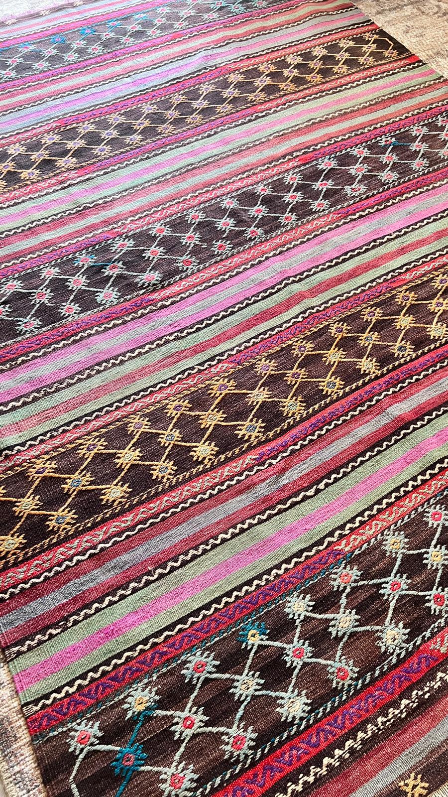Vintage Anatolian Kilim Rug – 175x272 cm – Handwoven Wool Bohemian Flatweave