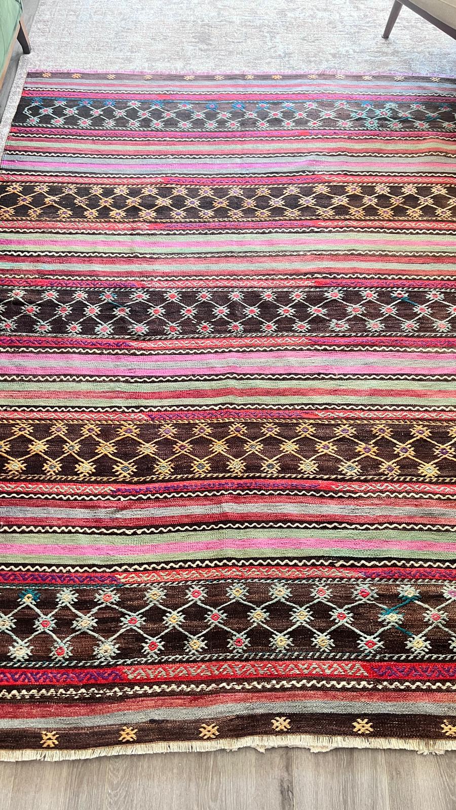 Vintage Anatolian Kilim Rug – 175x272 cm – Handwoven Wool Bohemian Flatweave