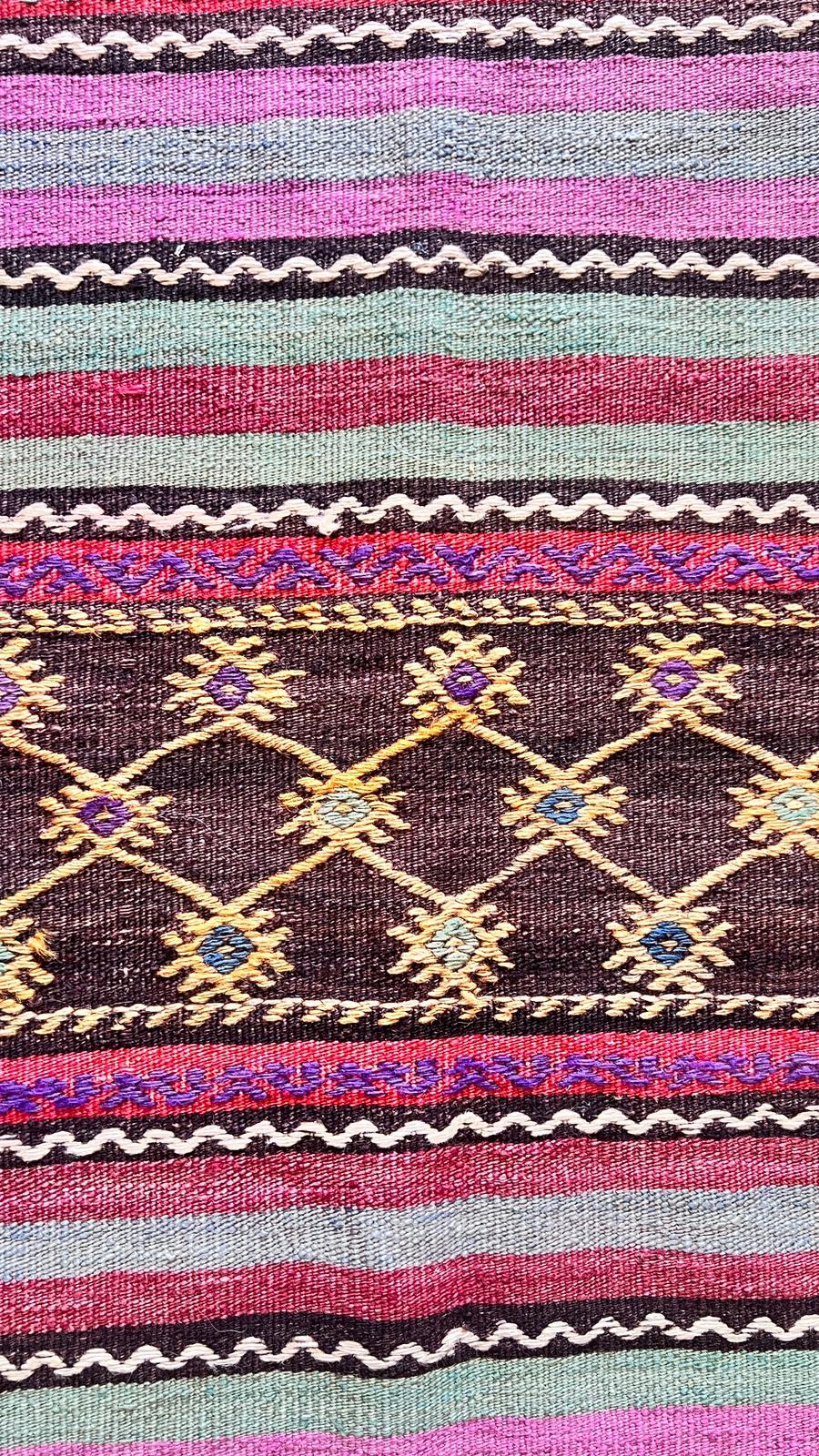 Vintage Anatolian Kilim Rug – 175x272 cm – Handwoven Wool Bohemian Flatweave