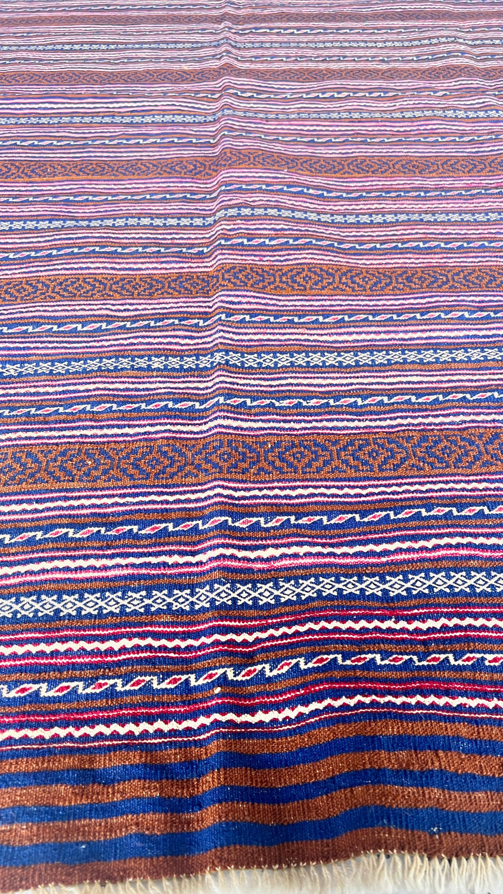 Handwoven Afghan Kilim 148x189 cm – Wool Flatweave Rug – Bold Tribal Bohemian Carpet