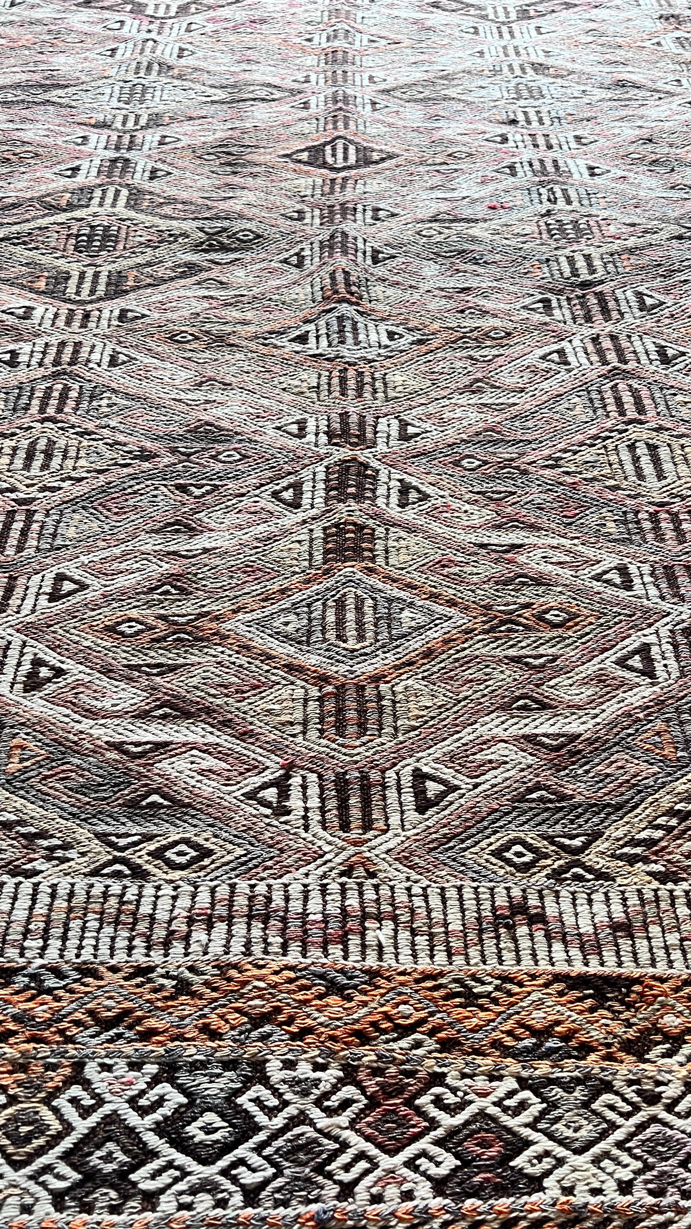 Mut Cicim Kilim 130x310 cm – Handwoven Wool Runner – Neutral Tribal Anatolian Rug
