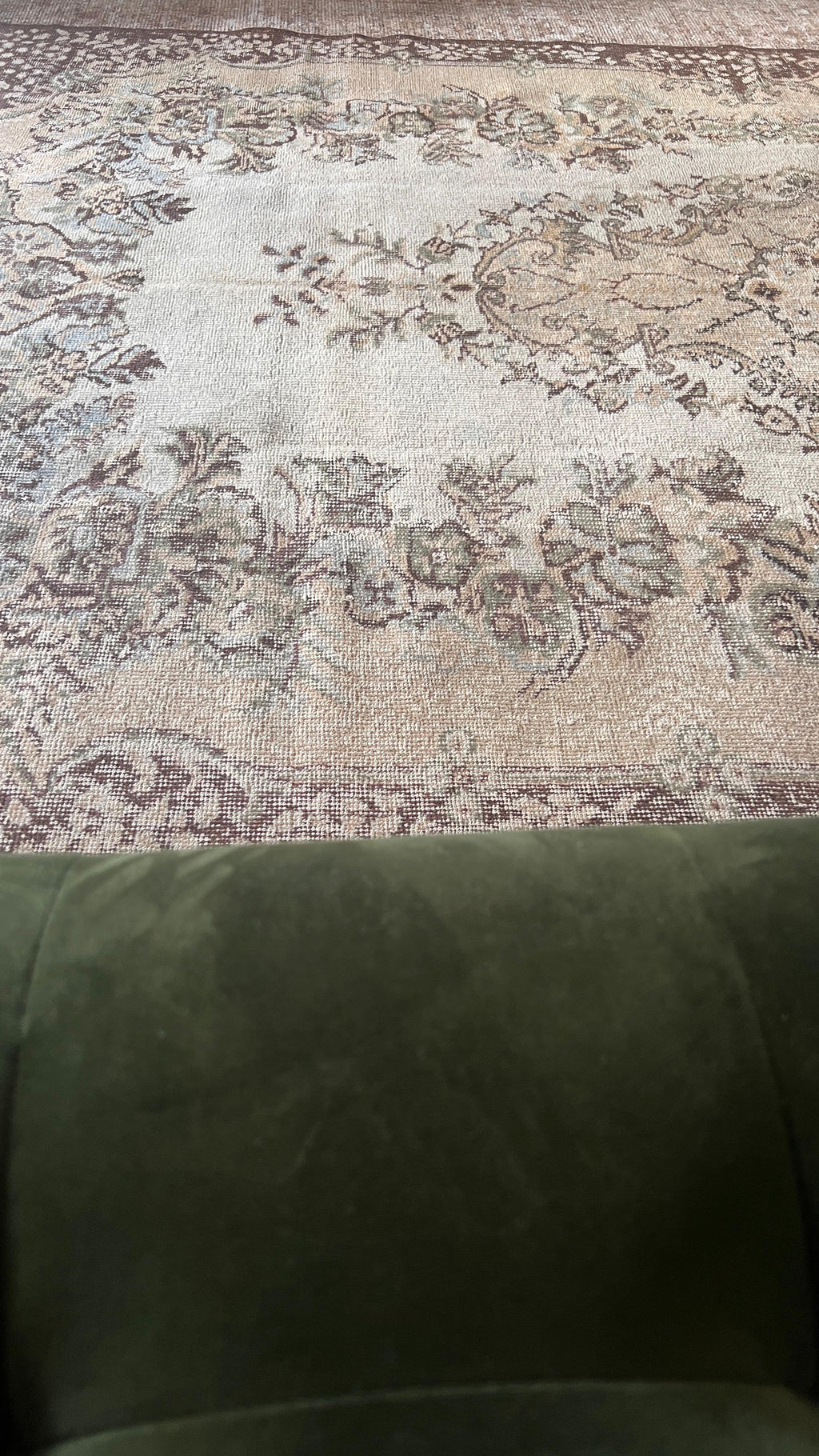 Antique Turkish Vintage Rug – 177 × 271 cm – Handmade Wool Anatolian Rug