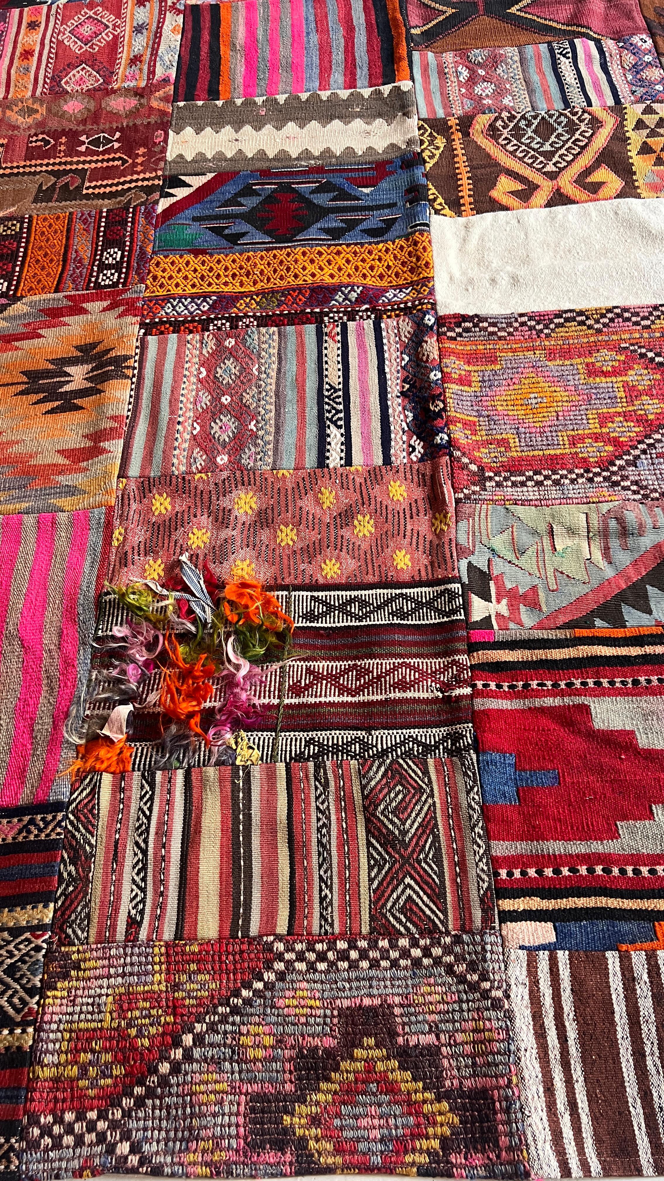 Turkish Patchwork Kilim Rug – 194 × 247 cm – Handmade Vintage Wool Kilim