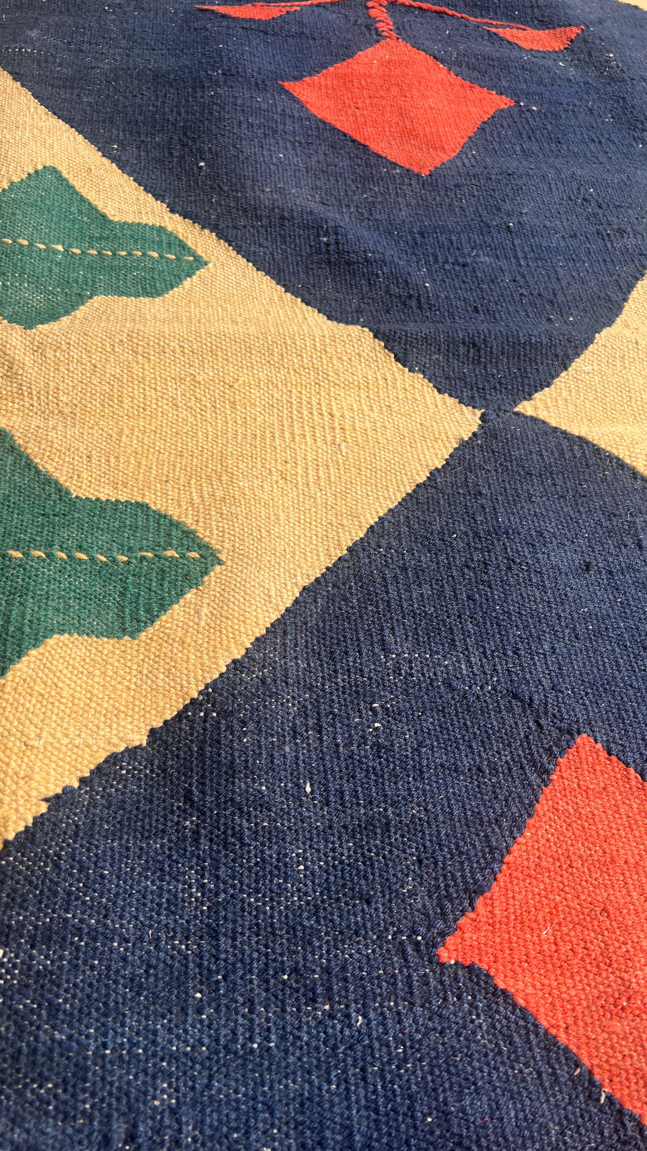 Handmade Turkish Uşak Kilim – 113 × 223 cm – Vintage Wool Tribal Rug