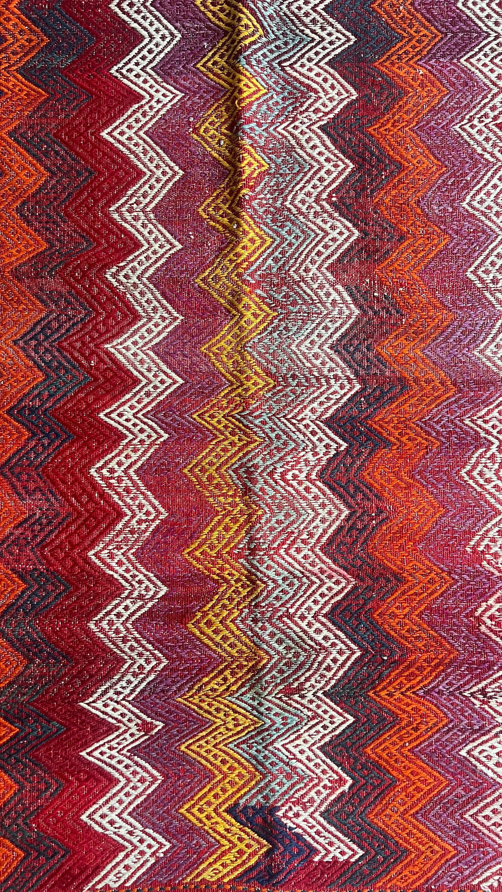 Handmade Turkish Balıkesir Cicim Kilim – 131 × 184 cm – Vintage Tribal Wool Rug