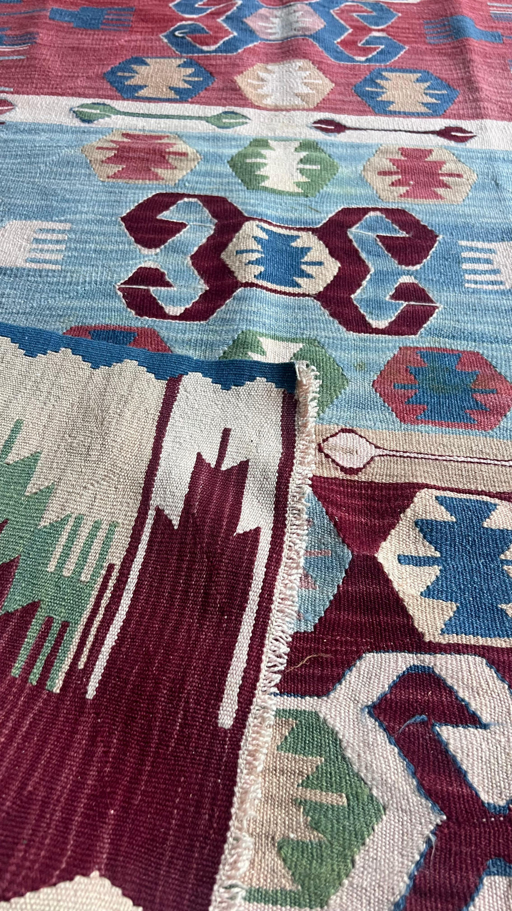 Handmade Turkish Denizli Kilim – 107 × 168 cm – Vintage Tribal Wool Rug