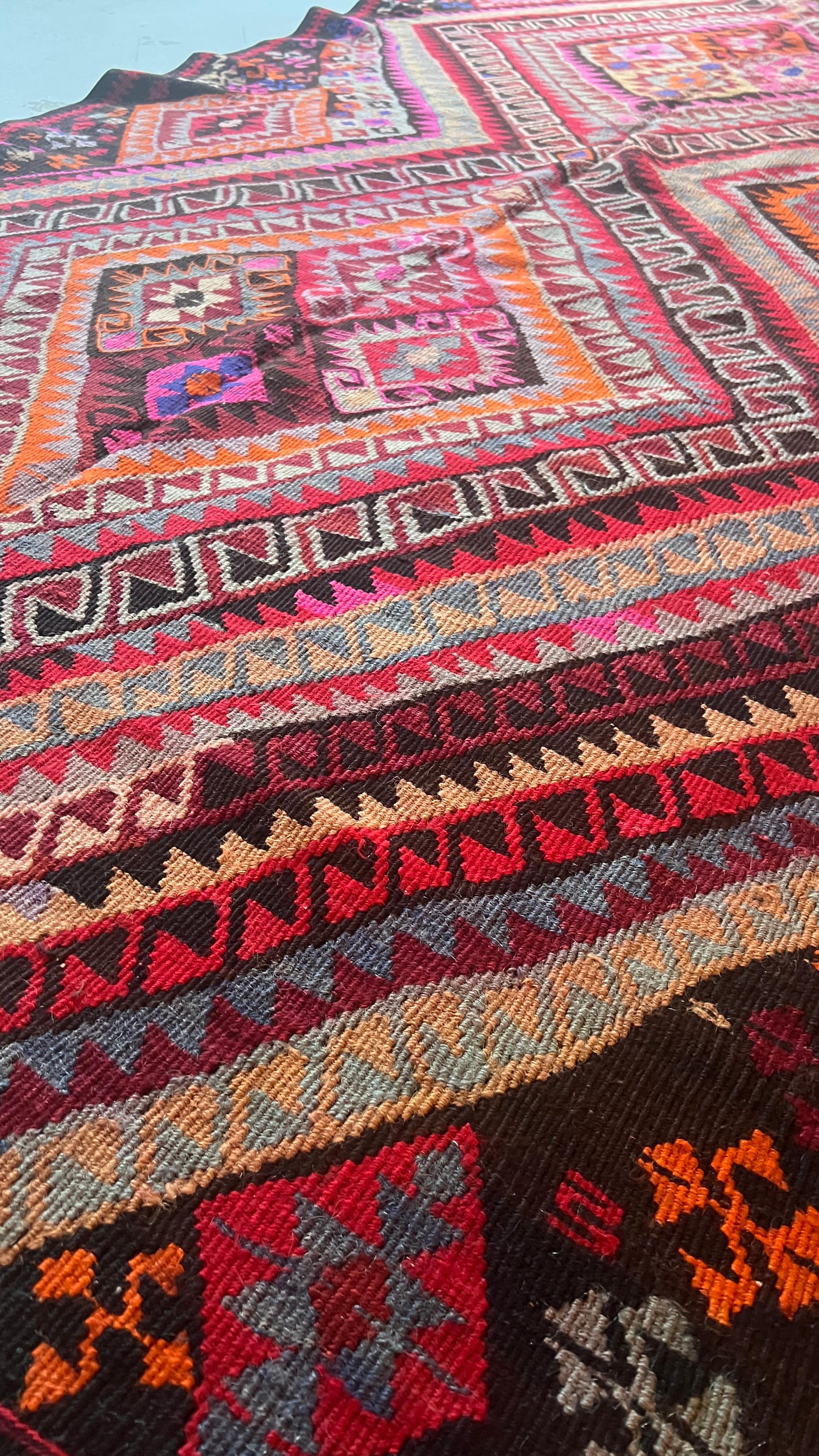 Vintage Turkish Van Kilim – 138 × 314 cm – Handmade Wool Tribal Rug