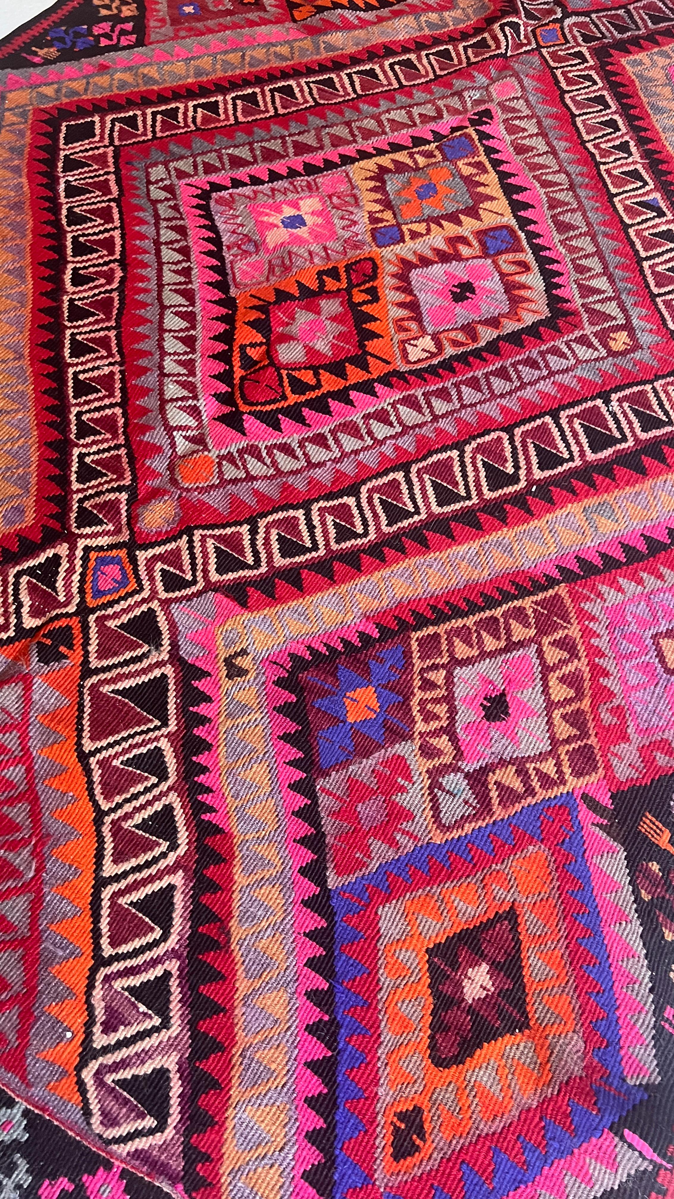 Vintage Turkish Van Kilim – 138 × 314 cm – Handmade Wool Tribal Rug