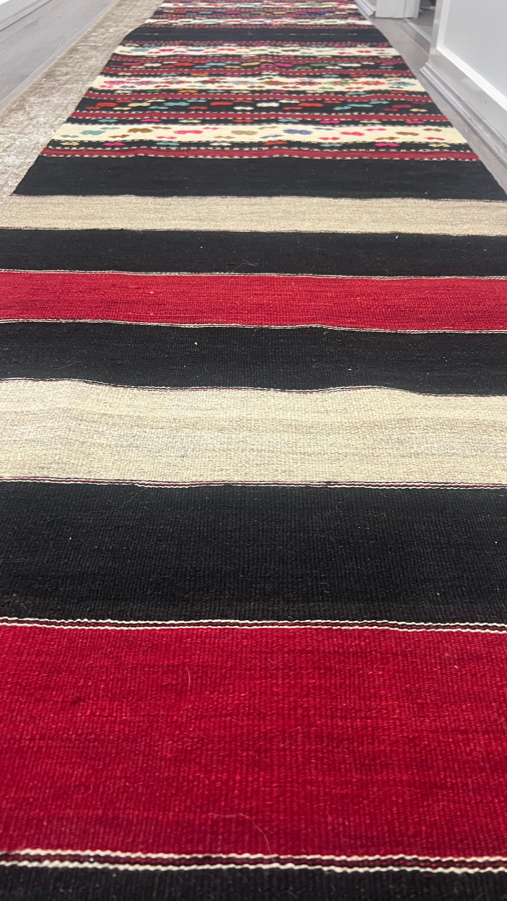 Vintage Turkish Kilim Runner – 71 × 461 cm – Handmade Wool Hallway Runner
