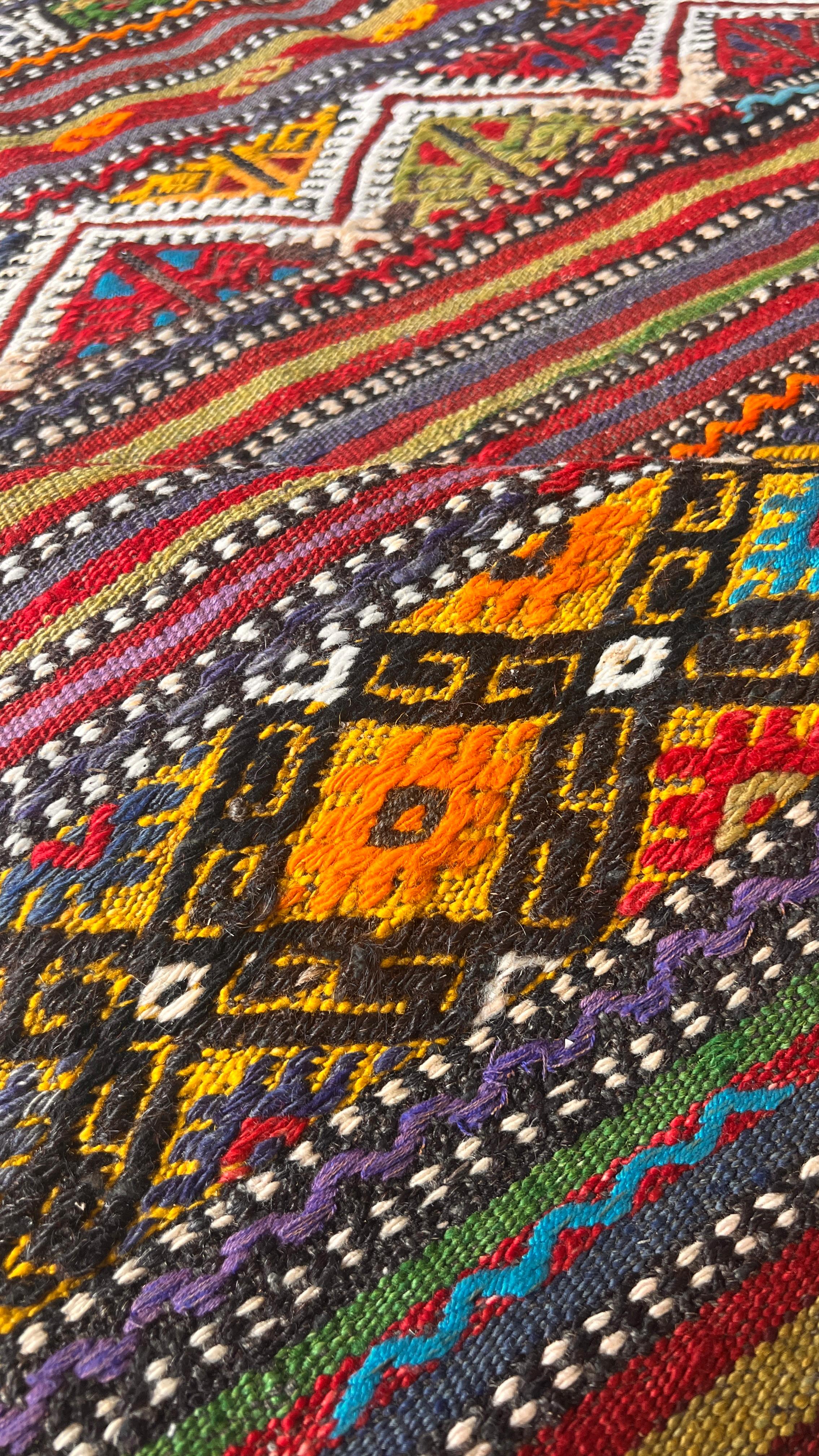 Handmade Turkish Balıkesir Kilim – 152 × 237 cm – Tribal Wool Kilim Rug