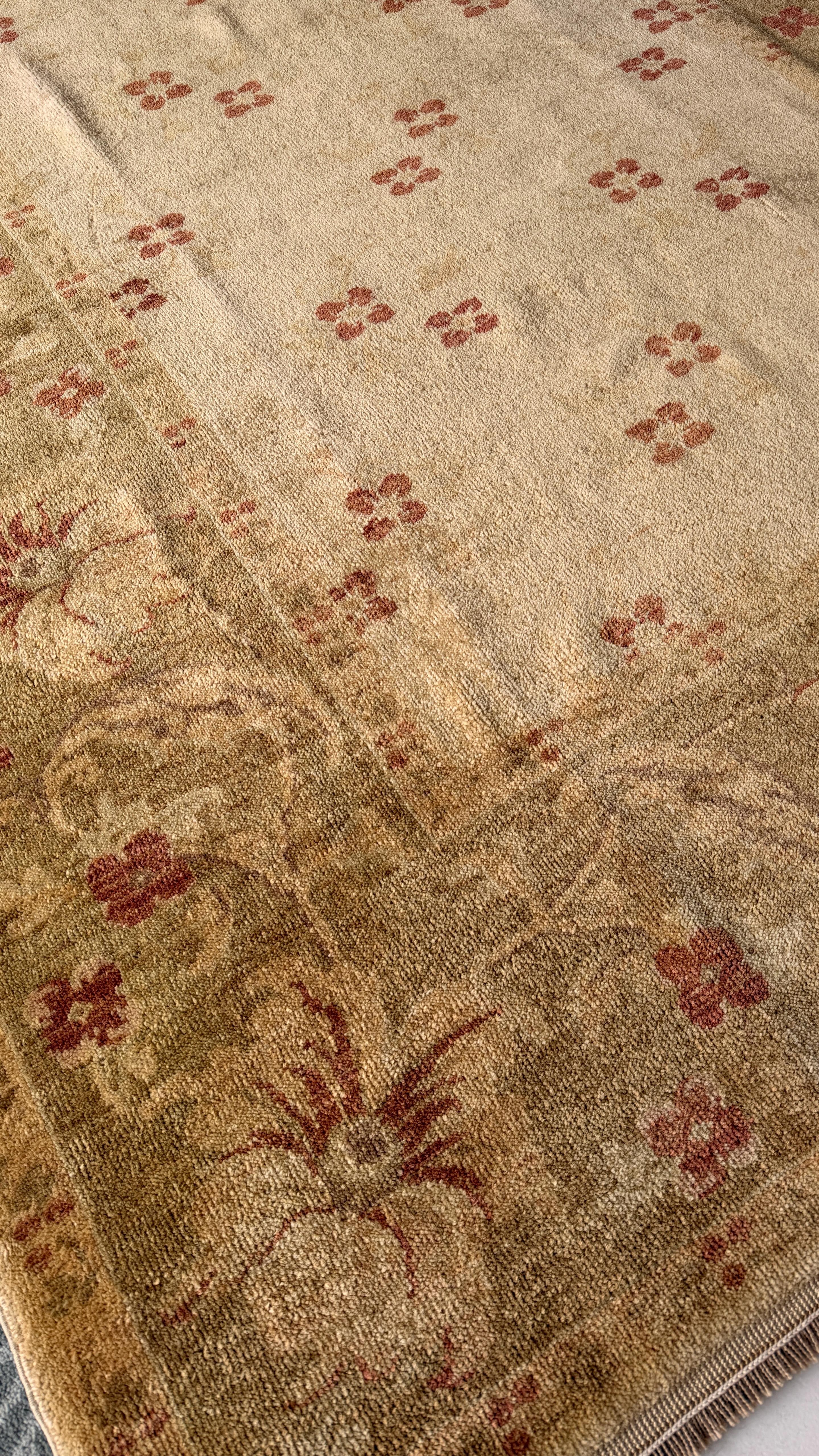 Ottoman Oushak Rug – 171 × 230 cm – Handmade Turkish Wool Rug – Soft Neutral Vintage Design