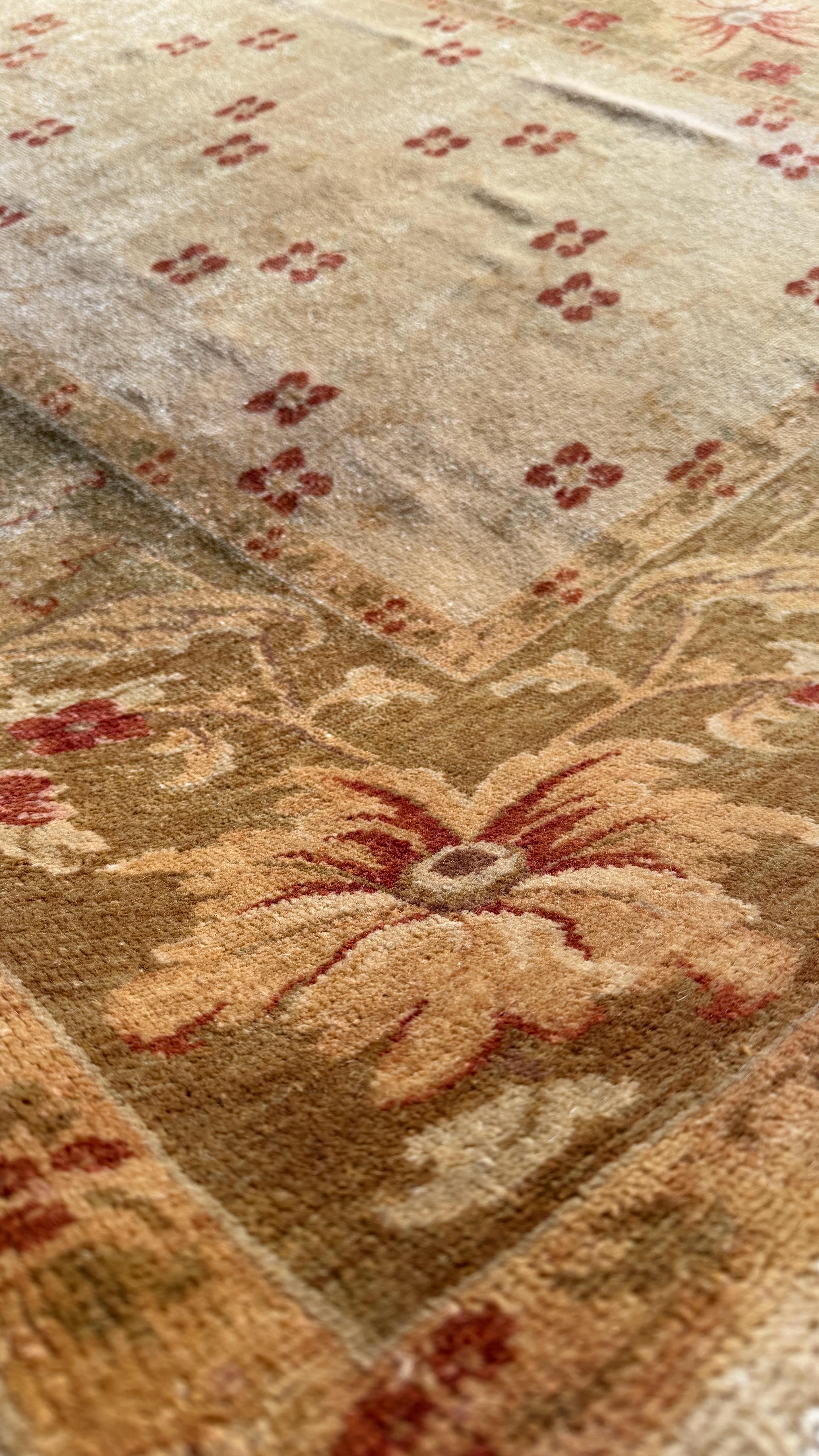 Ottoman Oushak Rug – 171 × 230 cm – Handmade Turkish Wool Rug – Soft Neutral Vintage Design