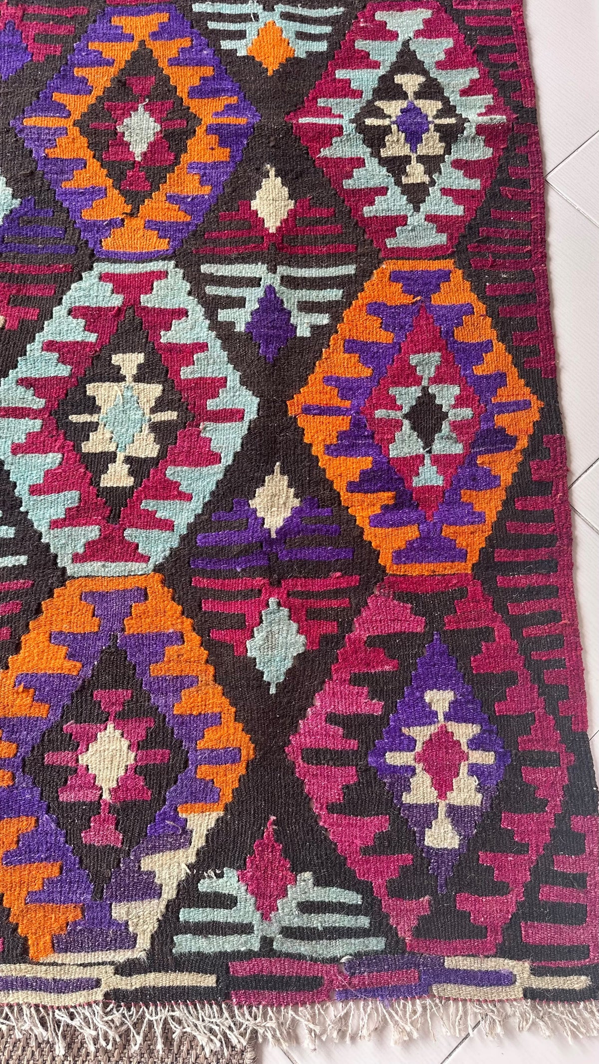 Ordu Kocakarı Kilim – Multicolour · 200 × 223 cm