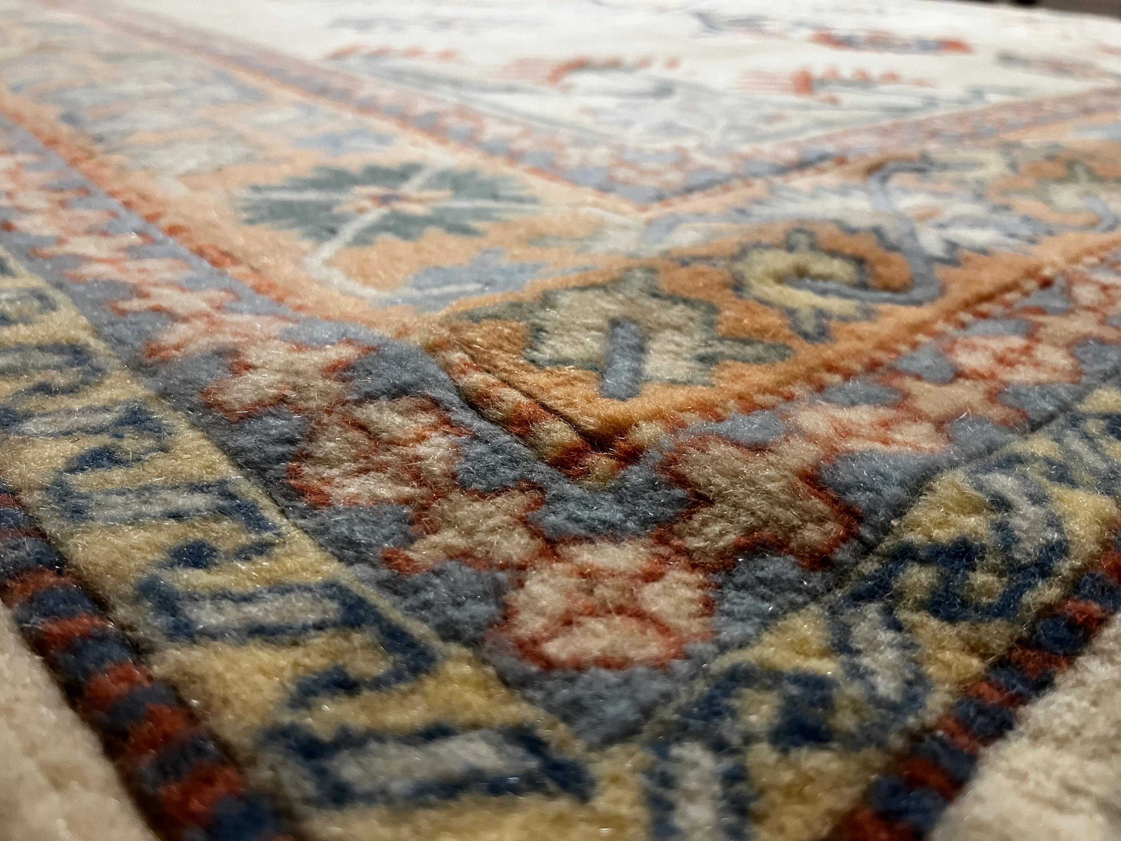 Handwoven Turkish Yörük Rug – 197 × 270 cm