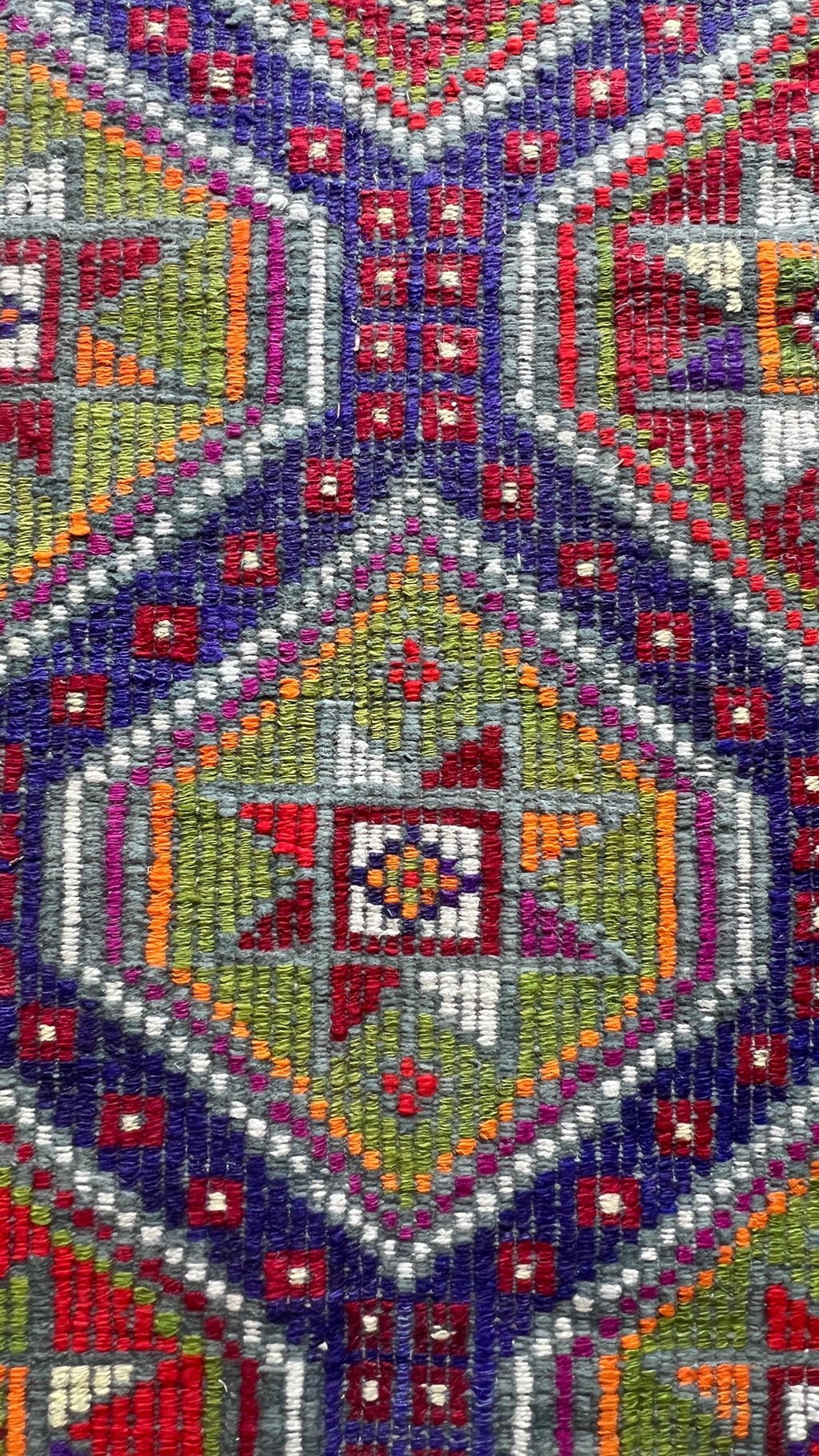 Large Vintage Anatolian Rug – 187x293 cm – Handwoven Wool Statement Carpet