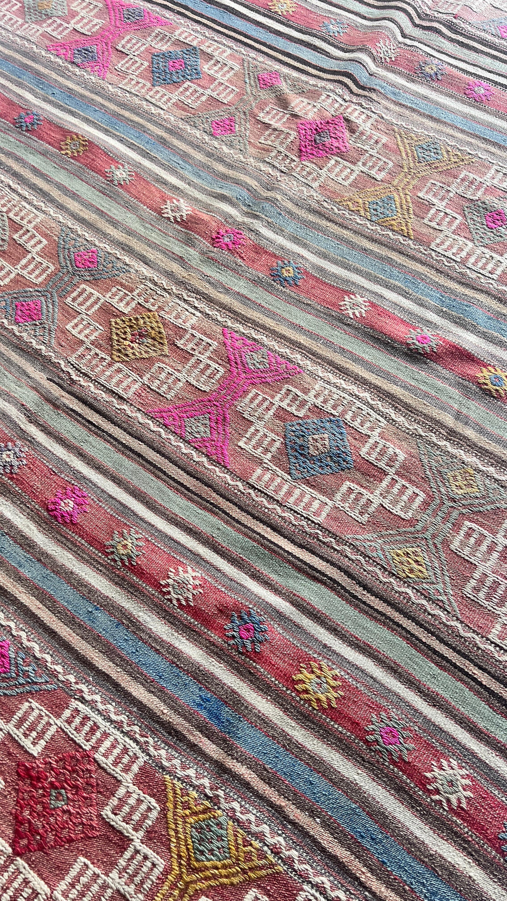 Vintage Turkish Cicim Kilim 163x181 cm – Handwoven Wool Rug – Tribal Bohemian Flatweave