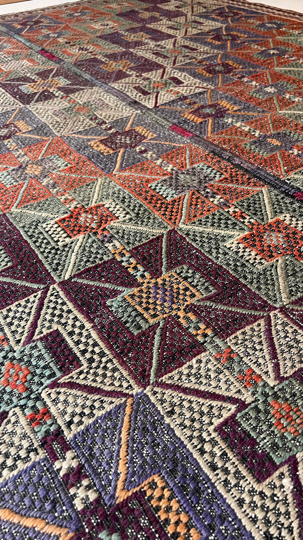 Handwoven Turkish Cicim Kilim – 197 × 228 cm – Vintage Tribal Wool Rug