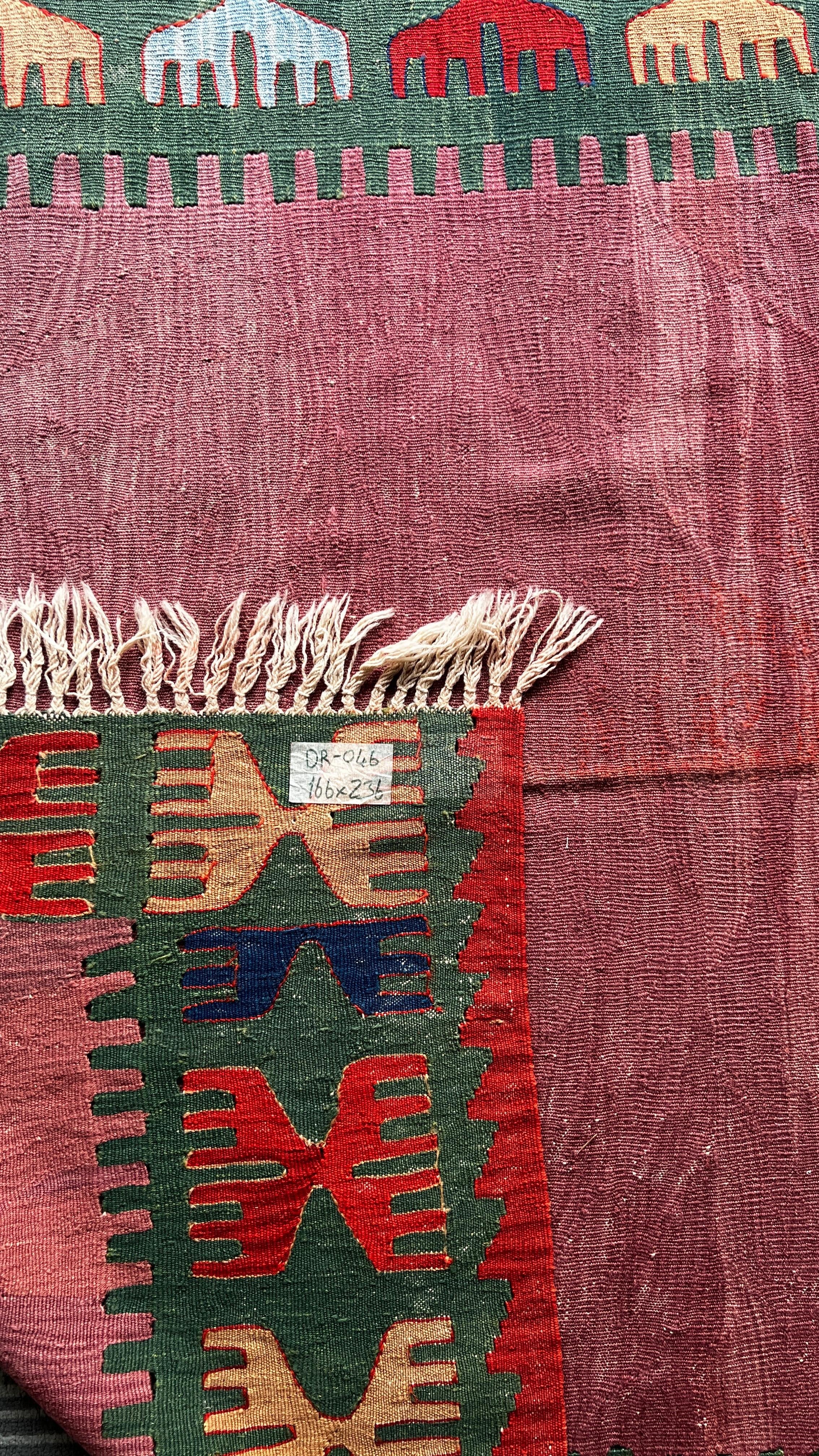 Handwoven Turkish Denizli Kilim – 166 × 206 cm – 100% Wool Vintage Style Kilim